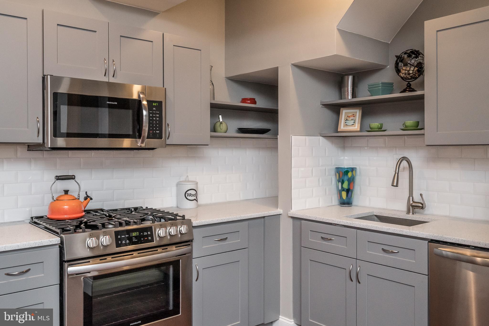 POINT BREEZE - Residential Lease