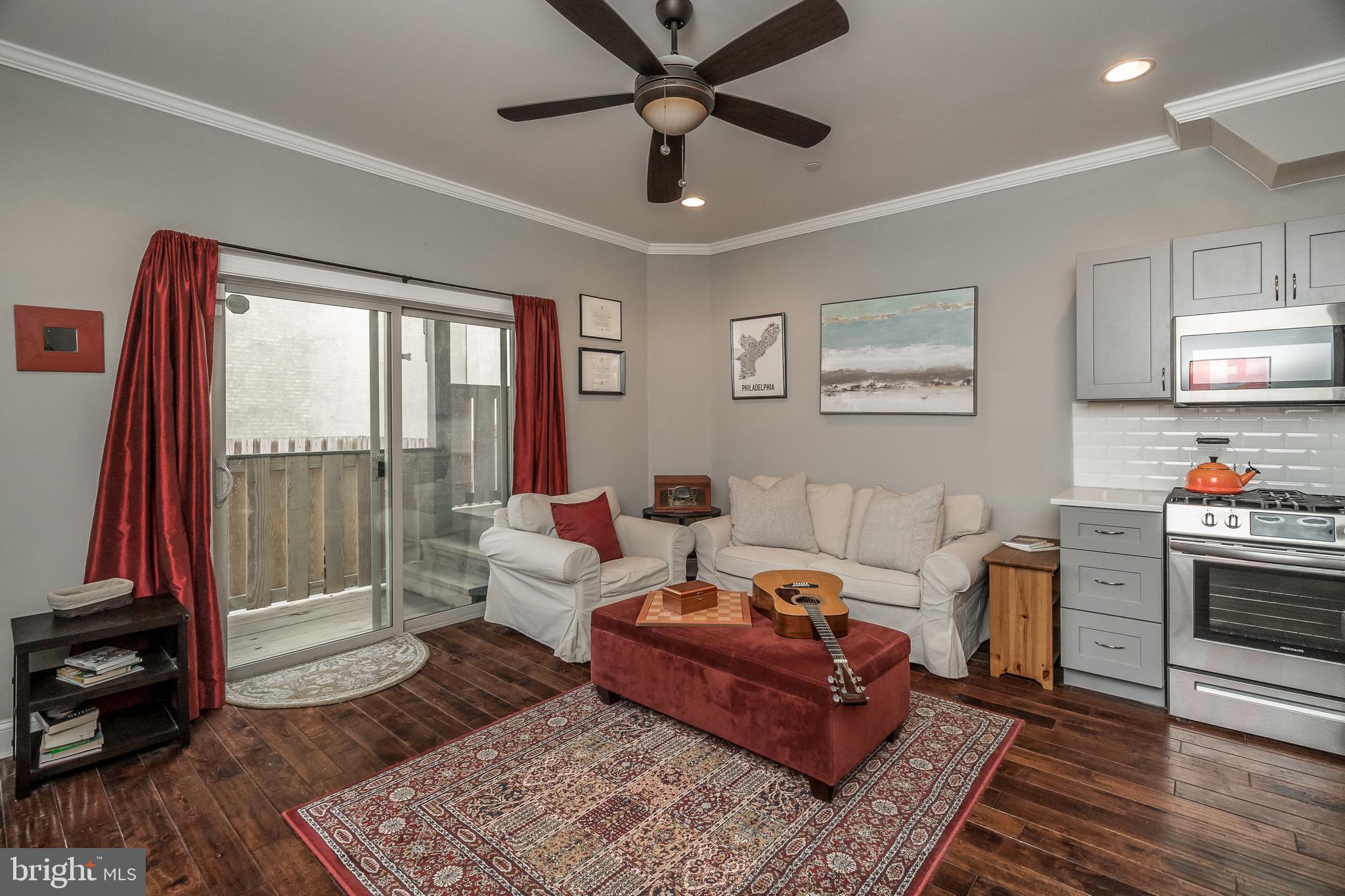 POINT BREEZE - Residential Lease