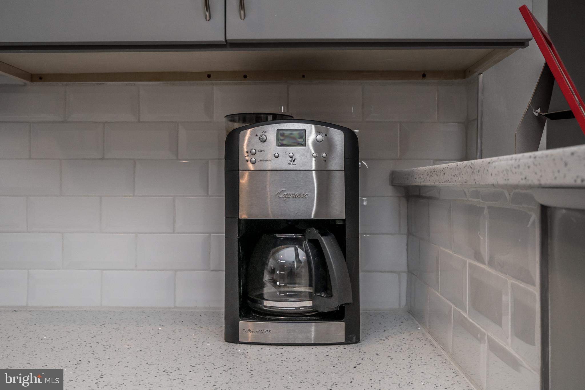 POINT BREEZE - Residential Lease