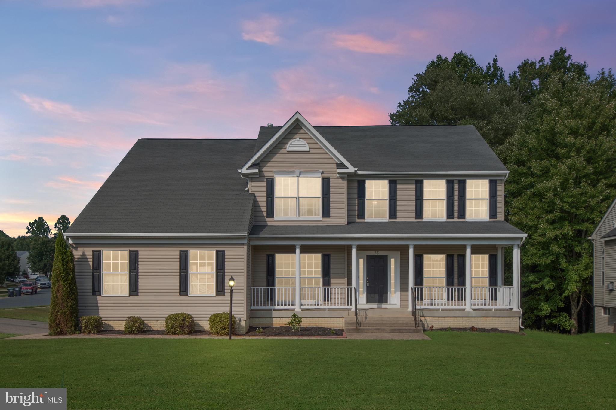 STAFFORD LAKES VILLAGE - Residential