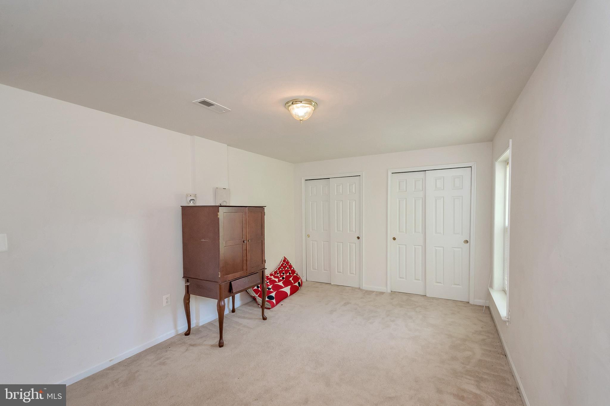 STAFFORD LAKES VILLAGE - Residential