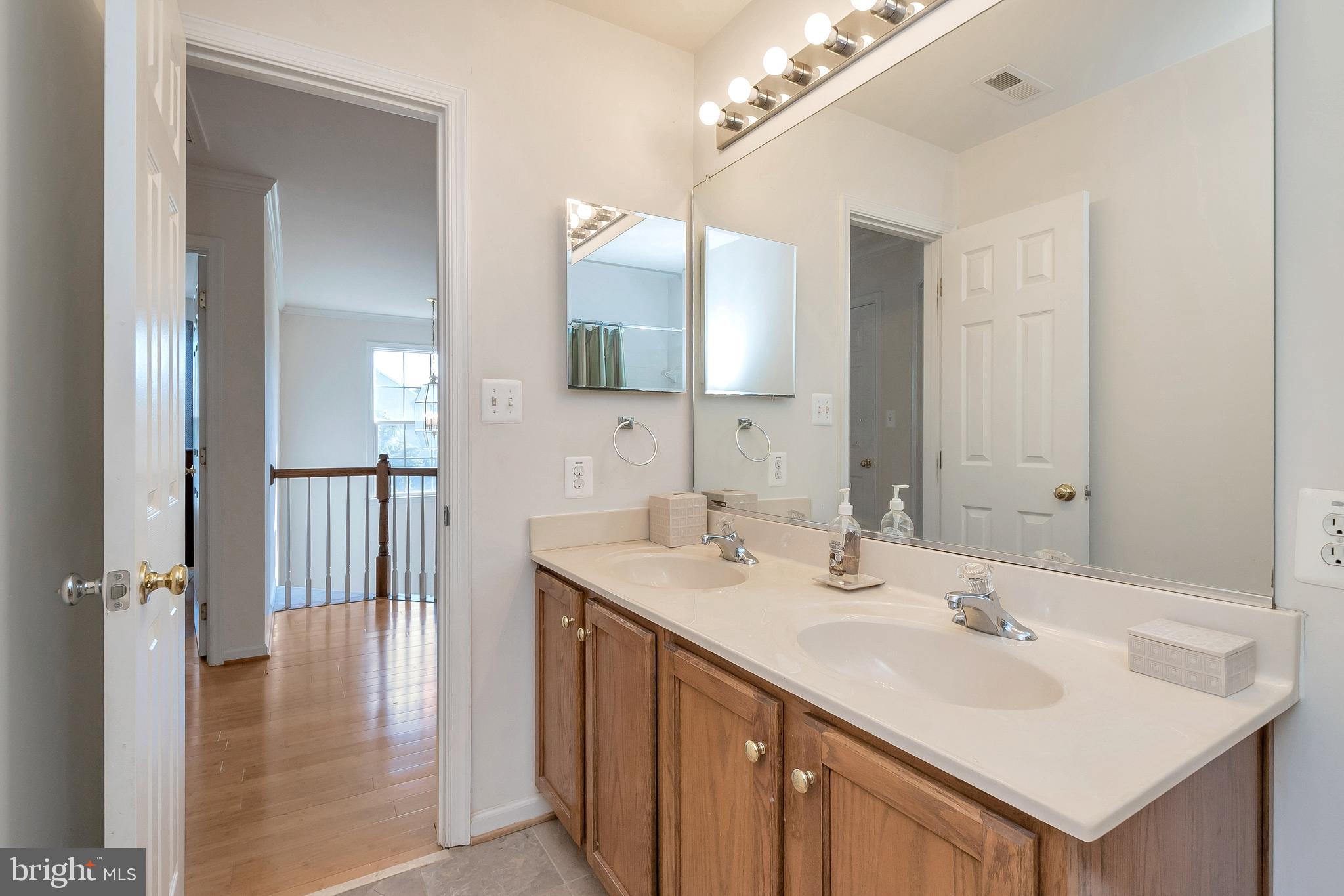 STAFFORD LAKES VILLAGE - Residential