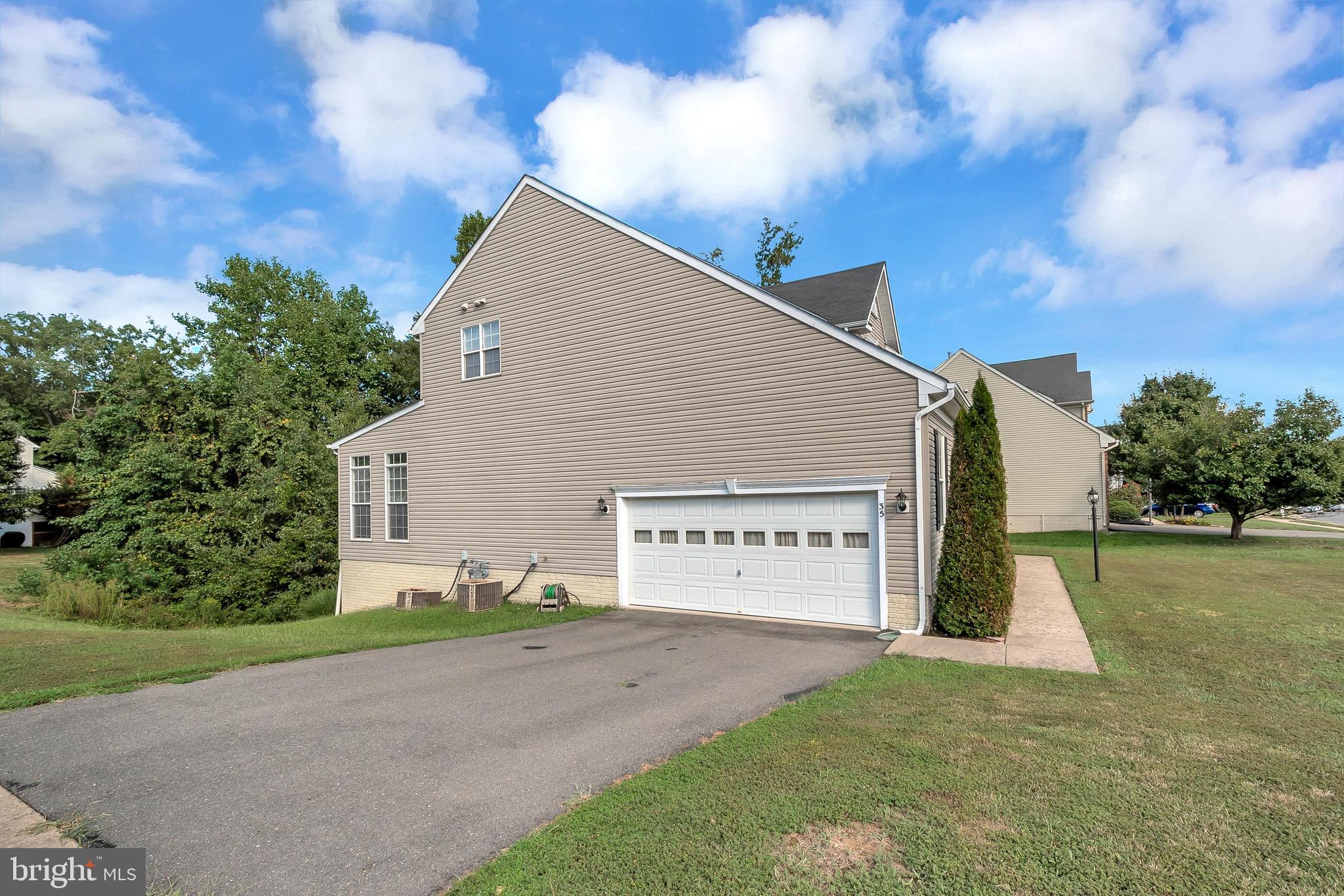 STAFFORD LAKES VILLAGE - Residential