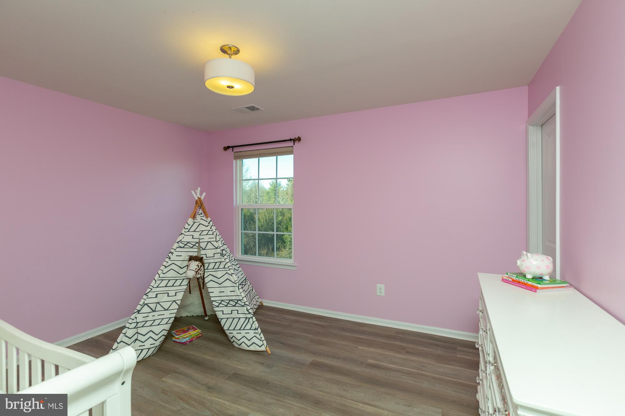 BROOKSIDE - Residential