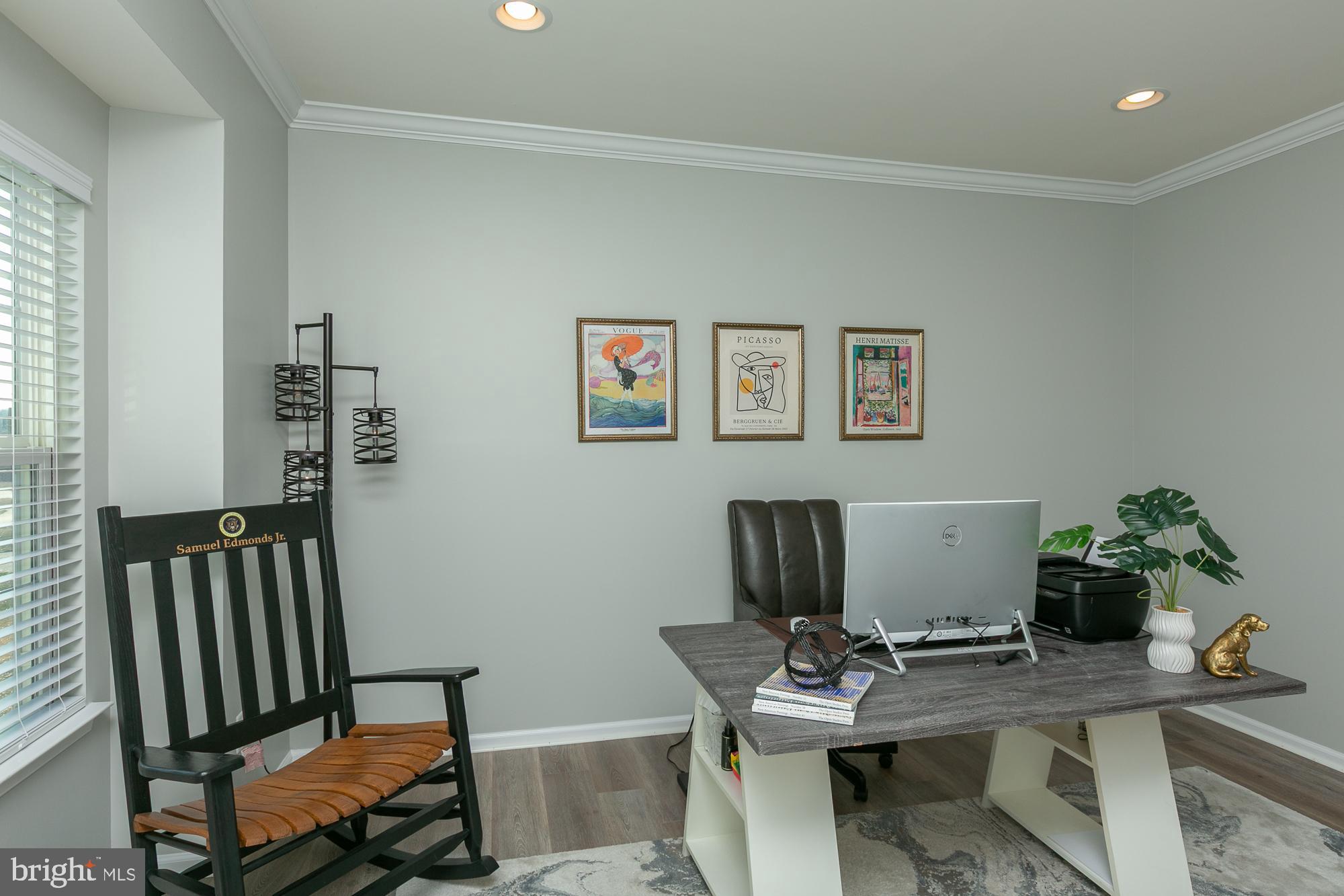 BROOKSIDE - Residential