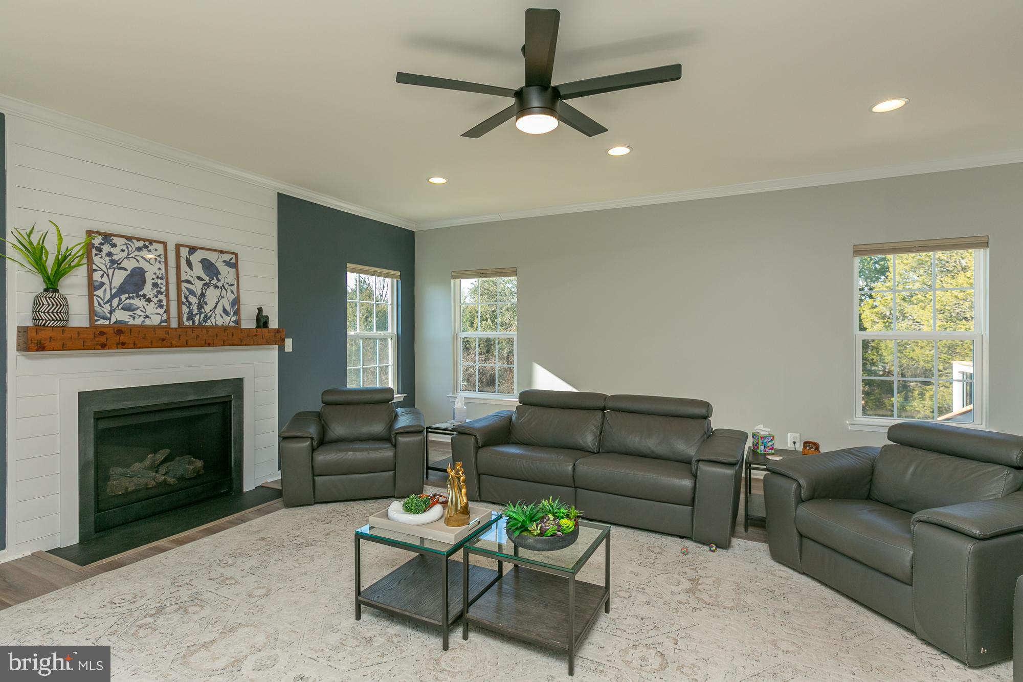 BROOKSIDE - Residential