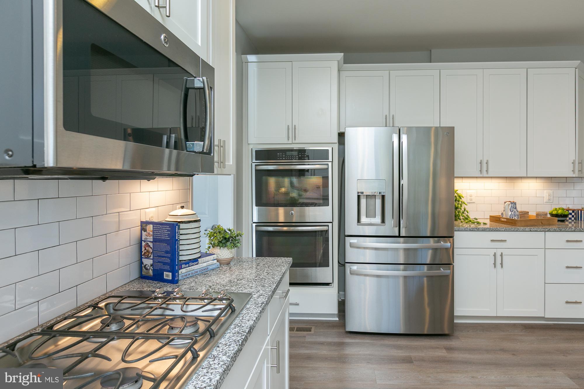 BROOKSIDE - Residential