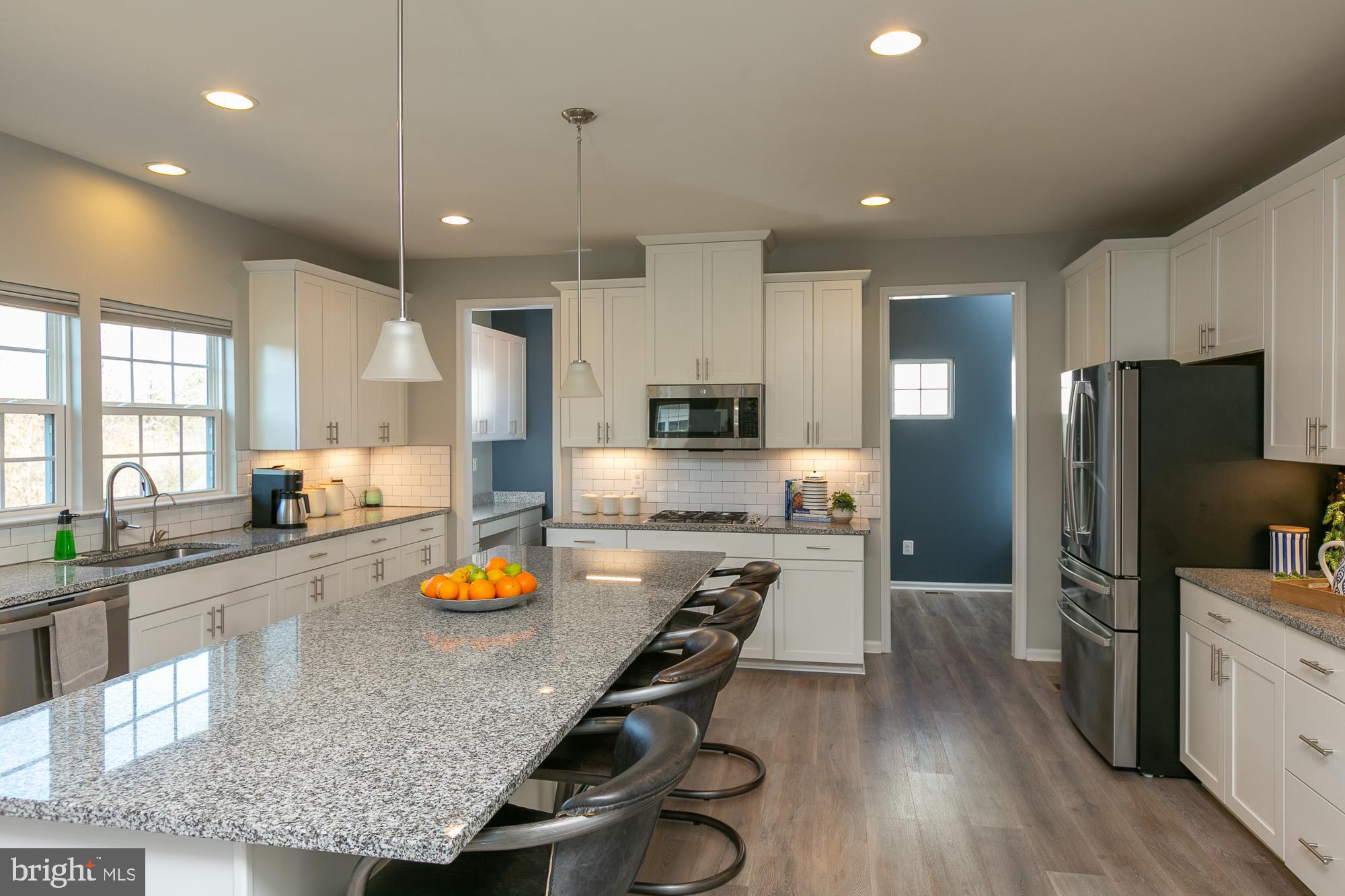 BROOKSIDE - Residential