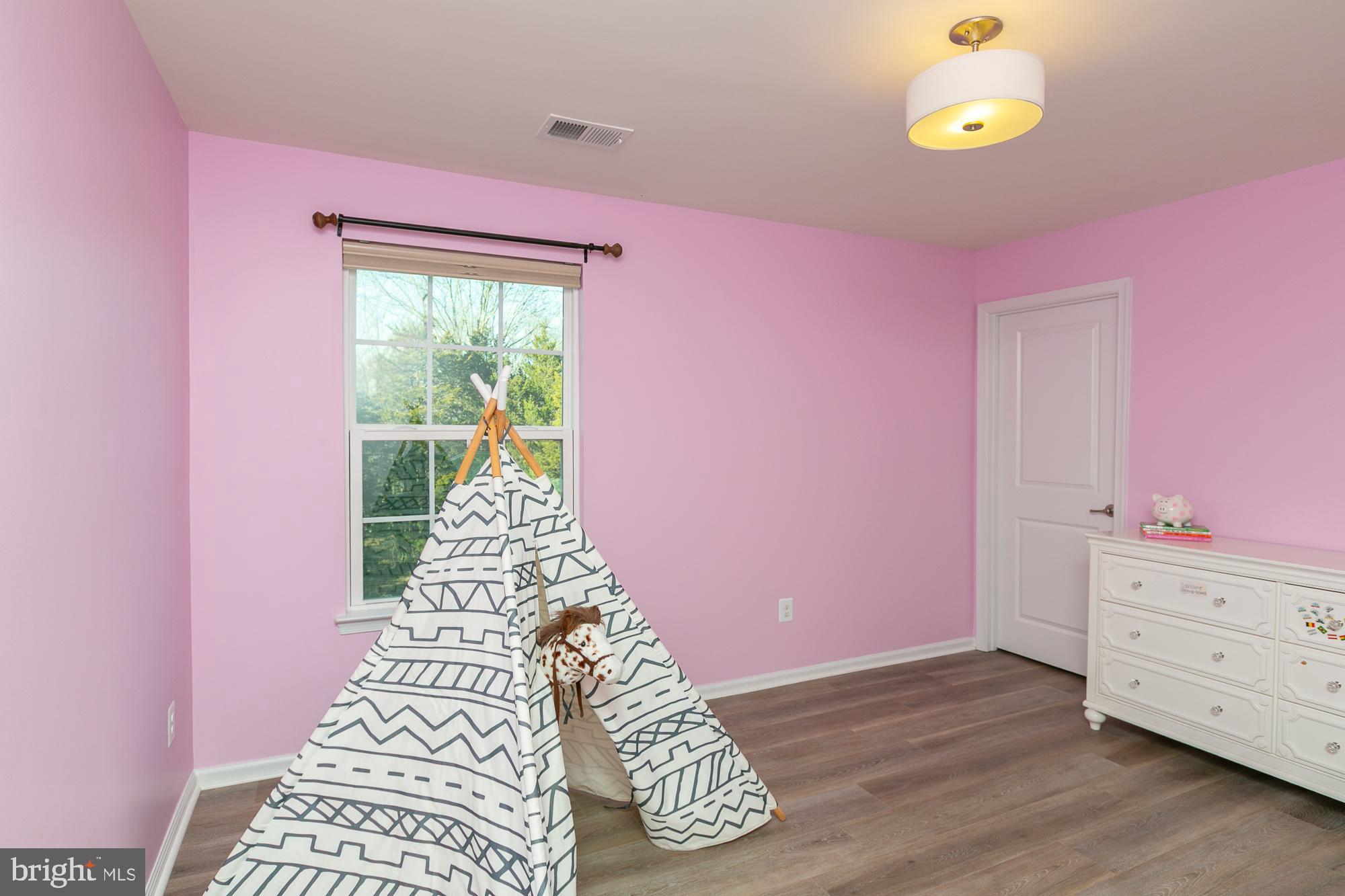 BROOKSIDE - Residential