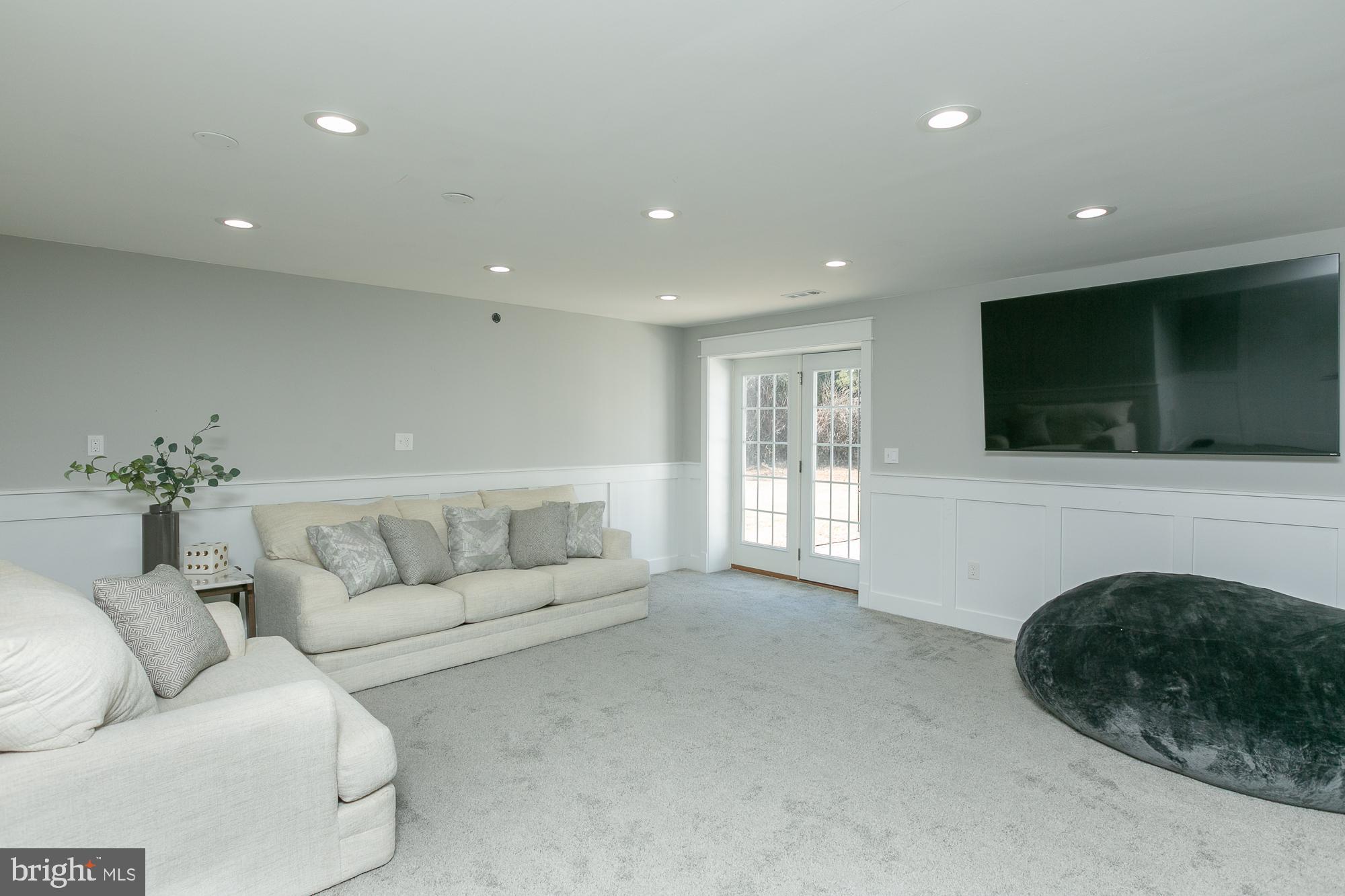 BROOKSIDE - Residential