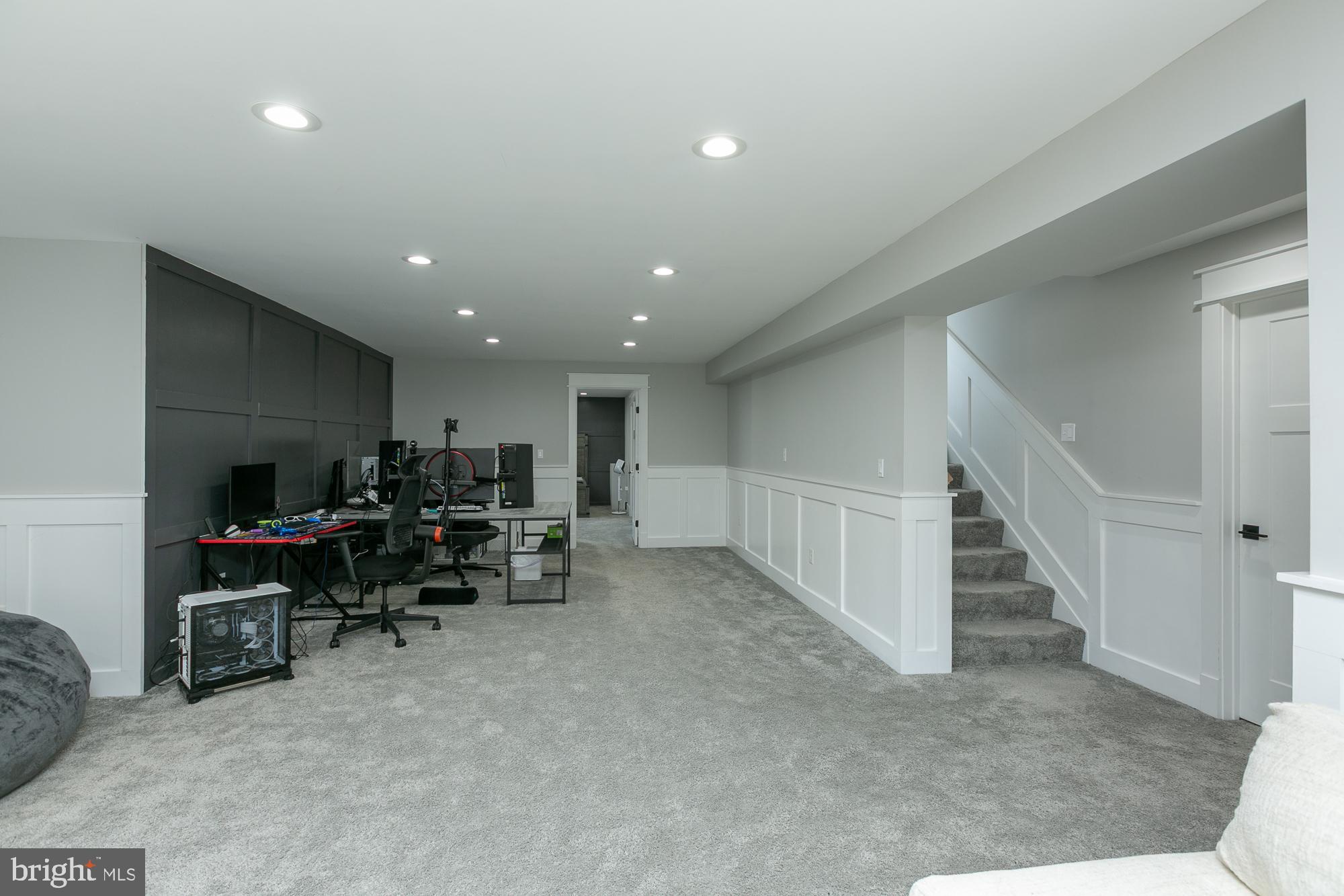 BROOKSIDE - Residential