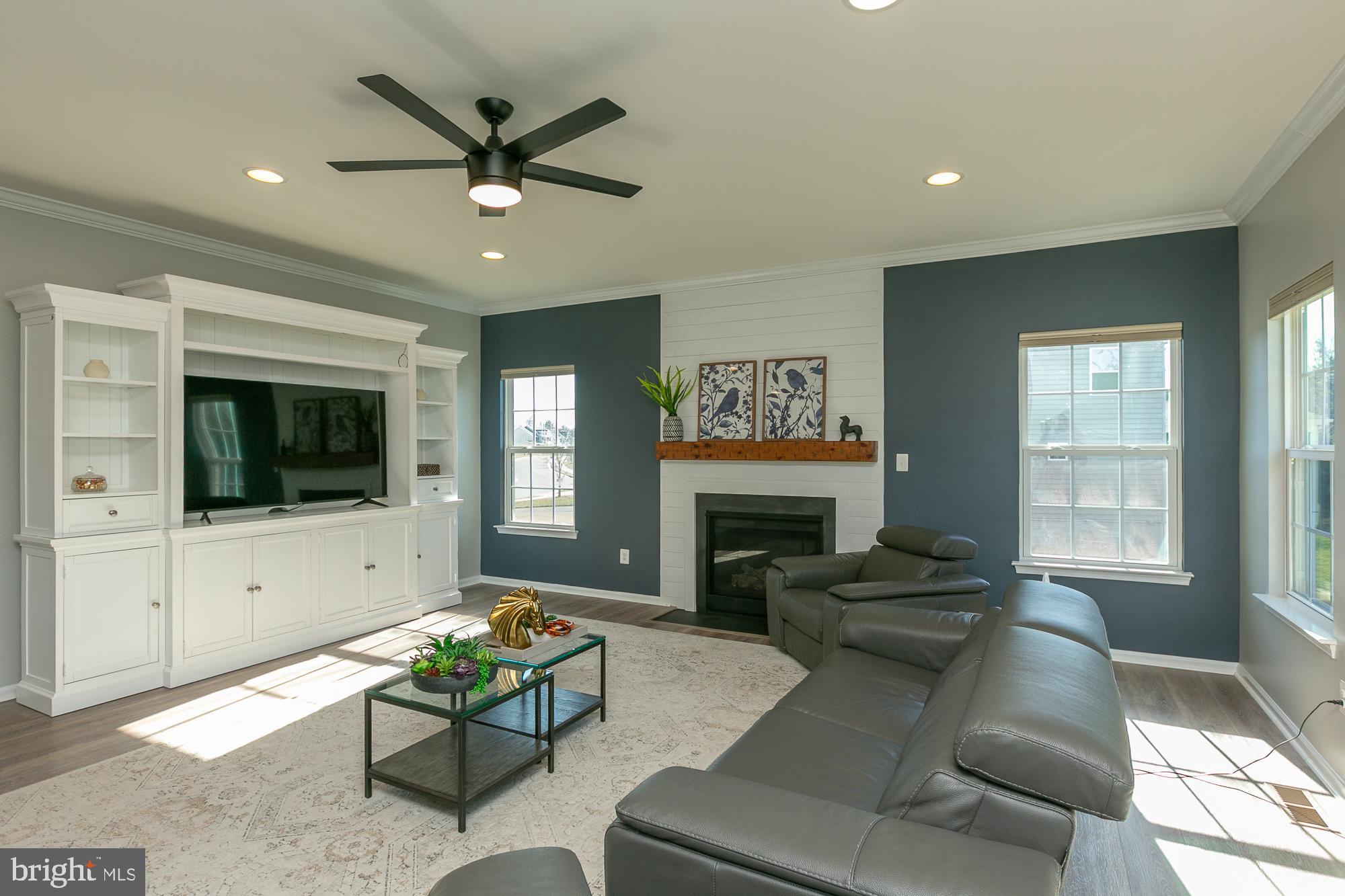 BROOKSIDE - Residential