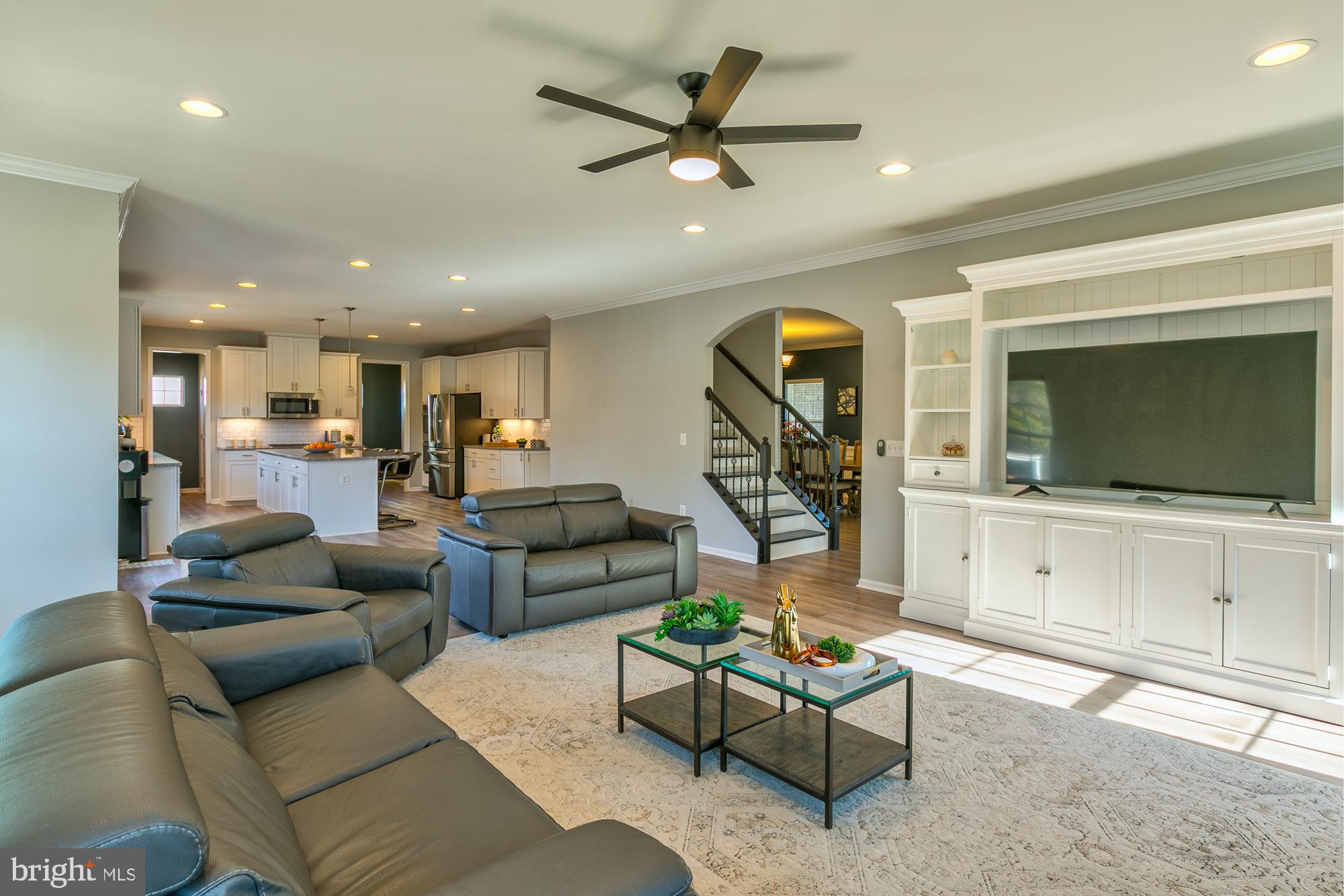 BROOKSIDE - Residential