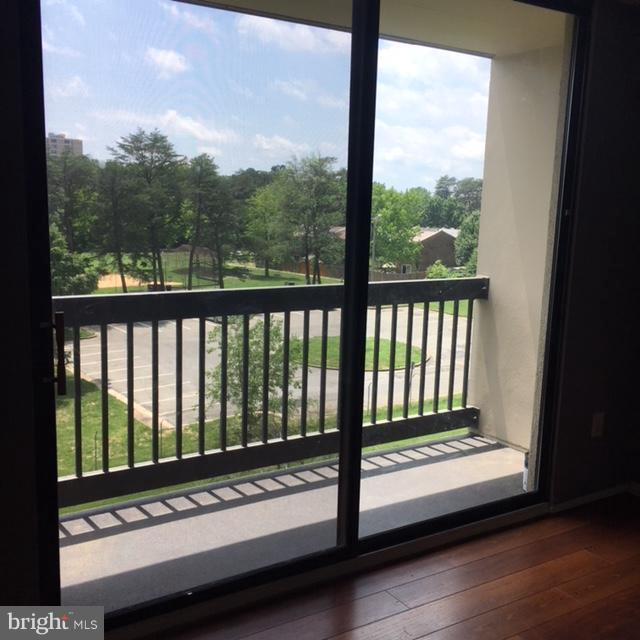 SENTINEL OF LANDMARK - Residential