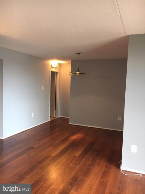 SENTINEL OF LANDMARK - Residential