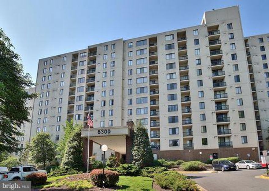 Reduced! Well maintained, updated 1BR w 750 sq/ft has granite counters, stainless appliances, lots of closet space! The Sentinel @ Landmark is a secure building with gym, party room, garaged parking and a convenience store!  In move in condition, this bright and sunny unit backs to trees. Super convenient location near Landmark Mall with a Metro Bus stop right in front. AHS Home Warranty!
