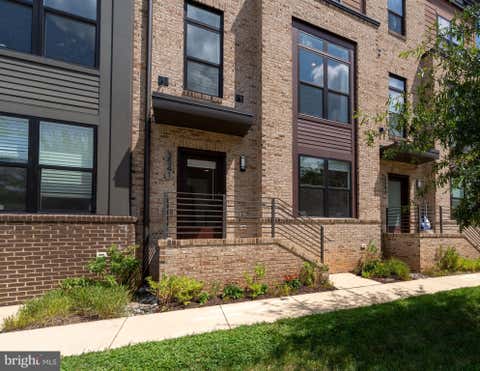 Photo of 3541 Bellflower Lane, ROCKVILLE, MD 20852 (MLS # MDMC2237020)