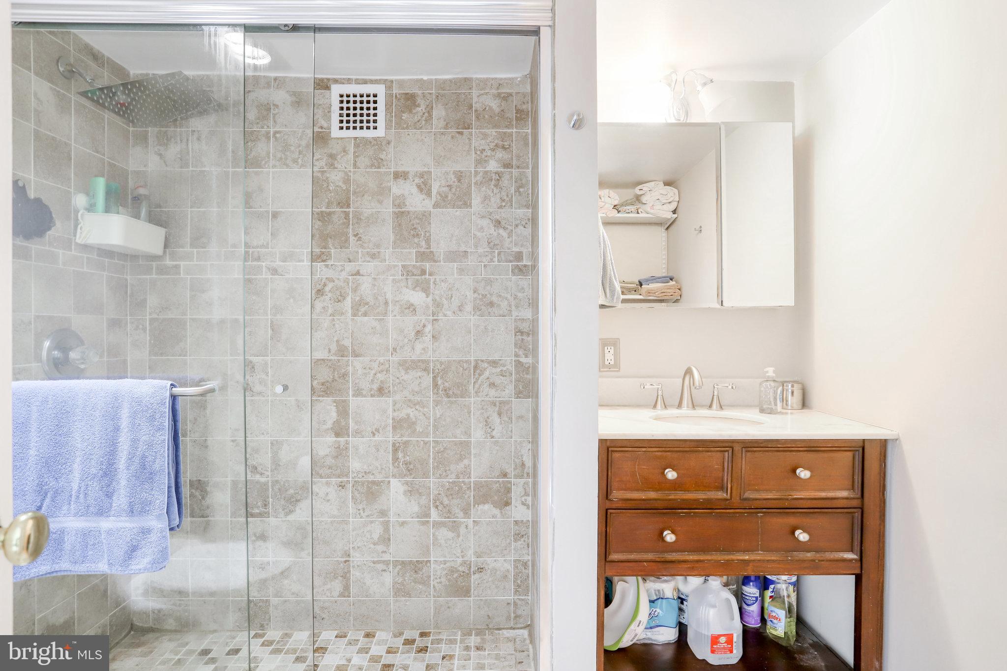 HUNTING CREEK CLUB - Residential