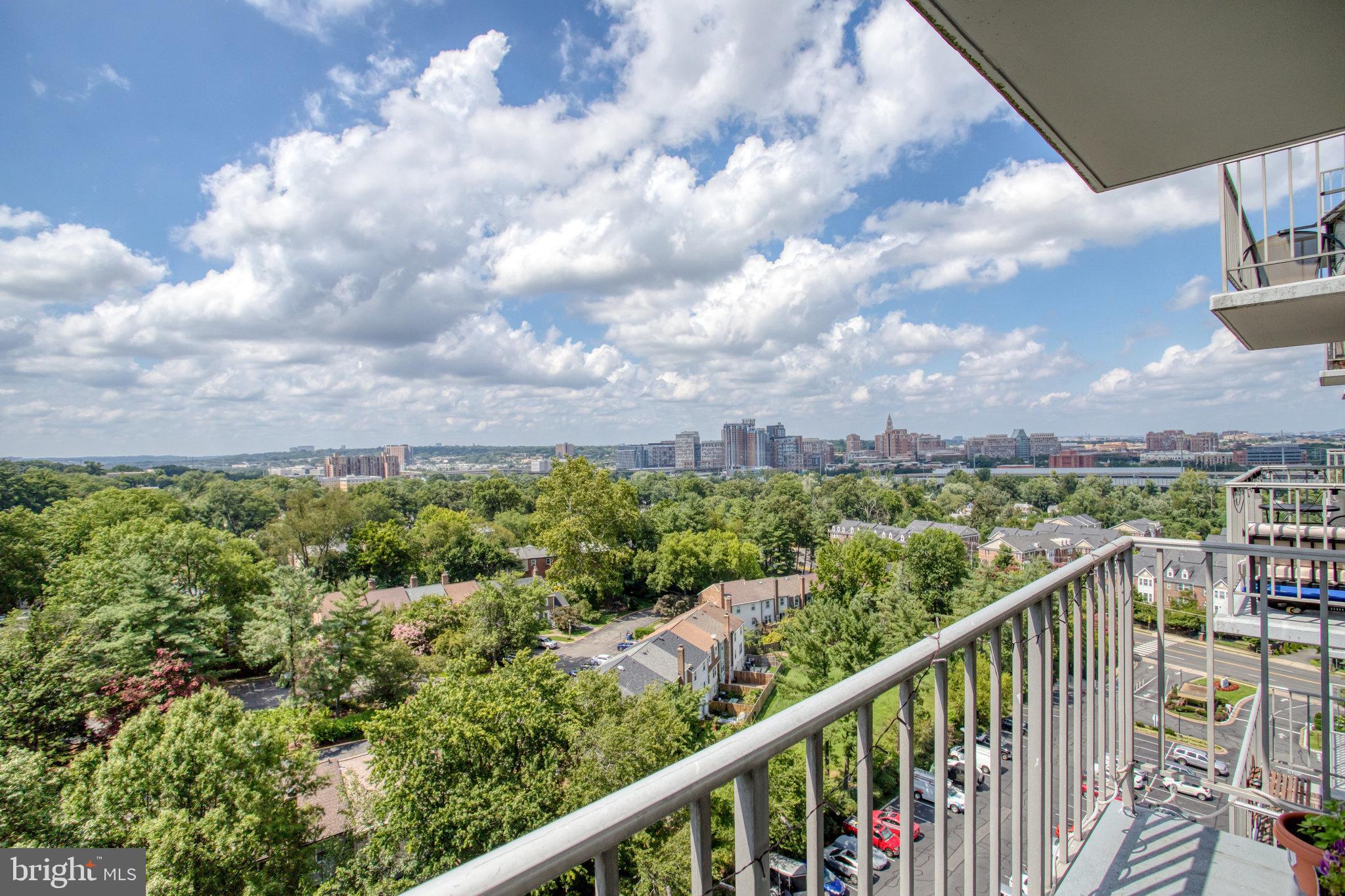 HUNTING CREEK CLUB - Residential