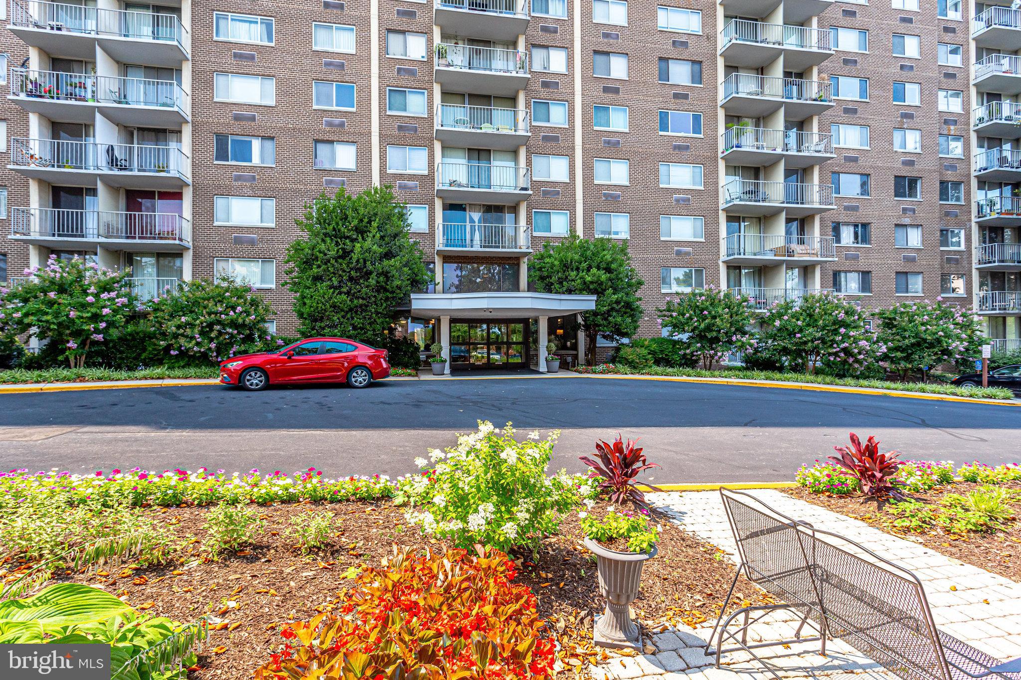 HUNTING CREEK CLUB - Residential