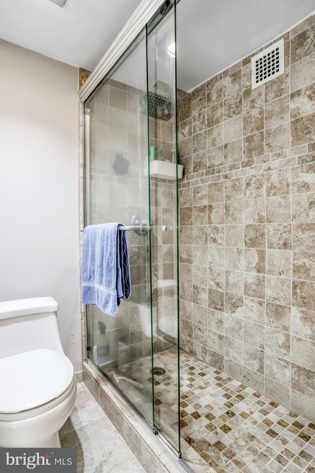 HUNTING CREEK CLUB - Residential