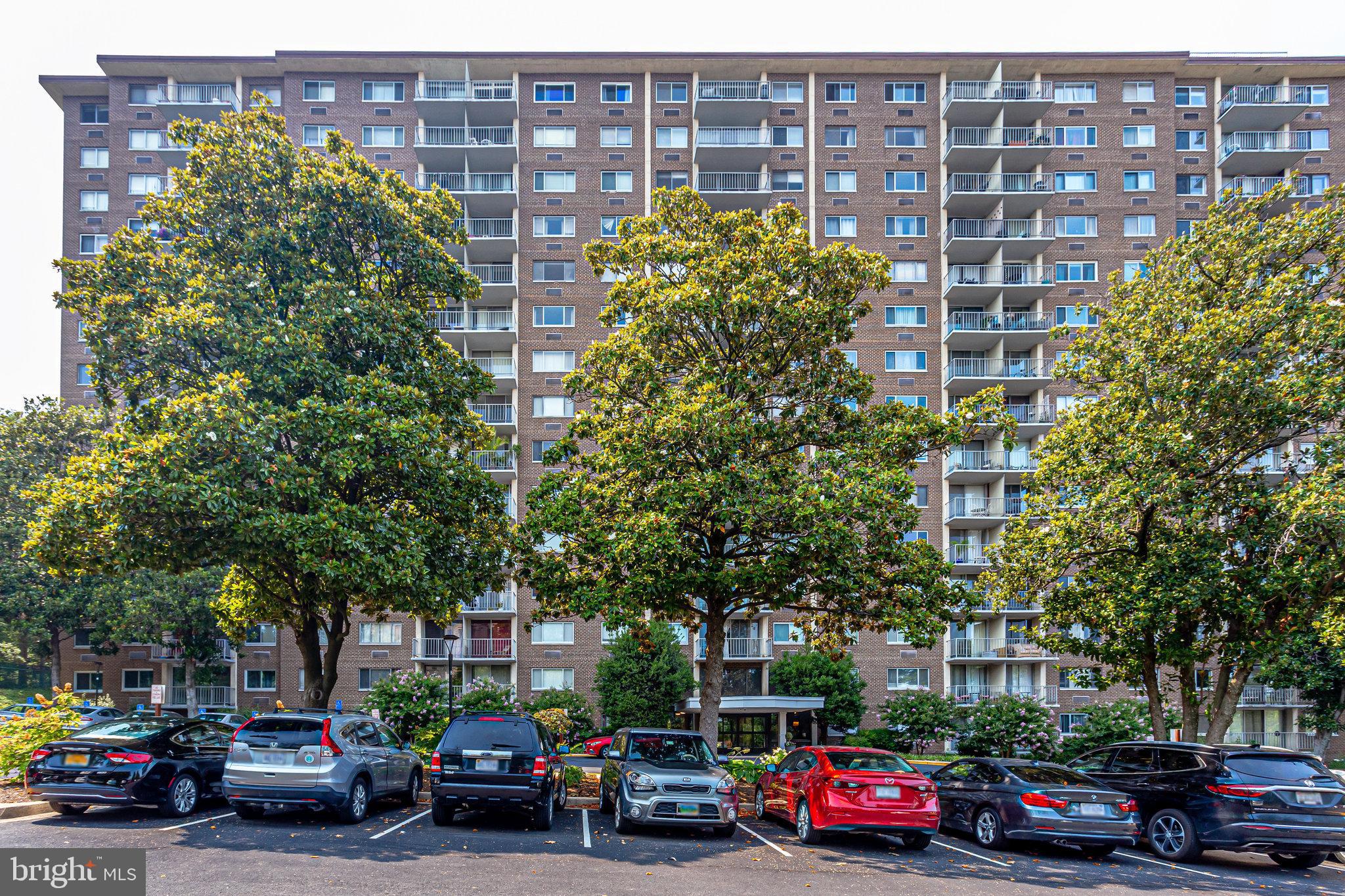 HUNTING CREEK CLUB - Residential