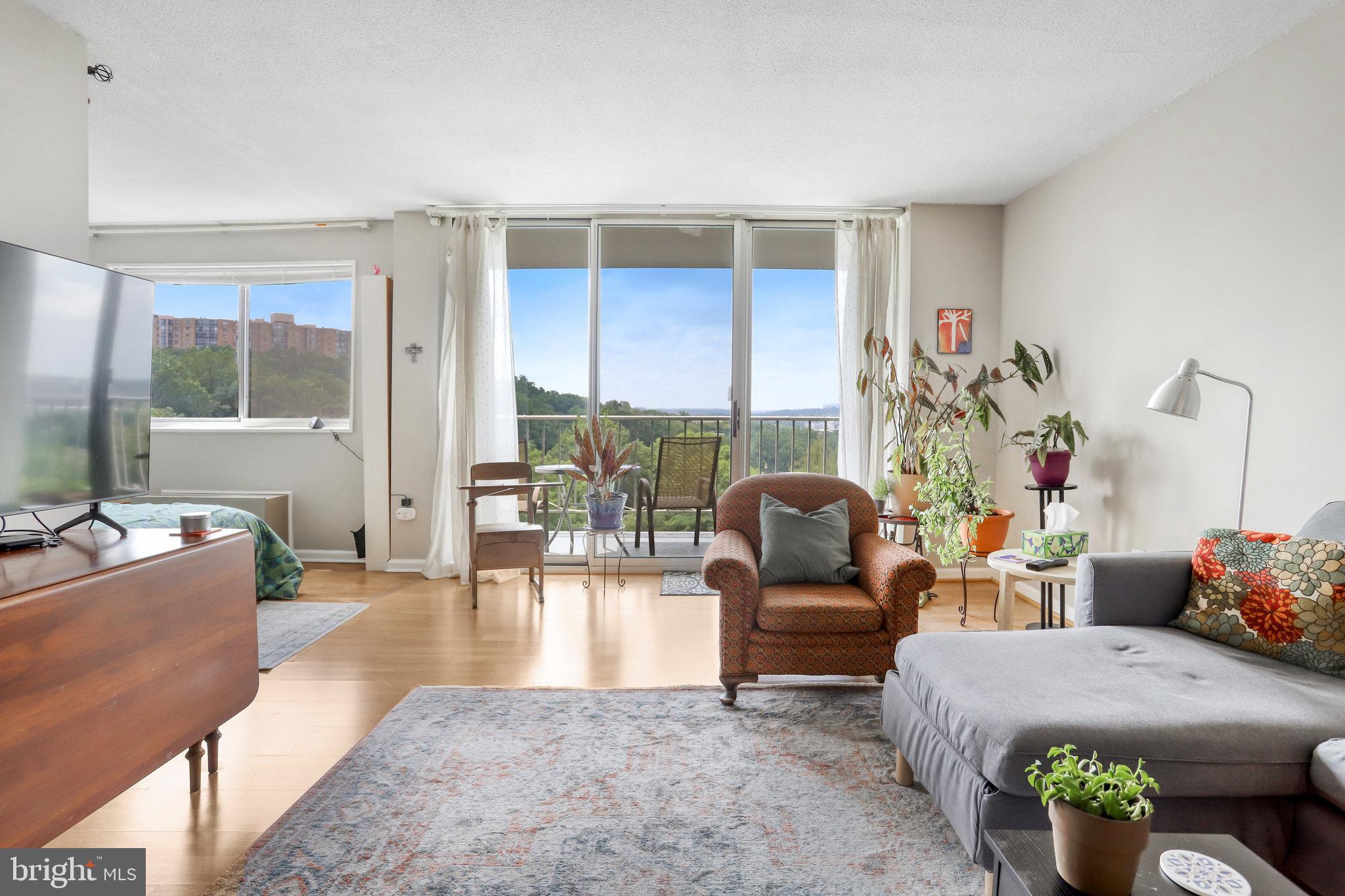 HUNTING CREEK CLUB - Residential