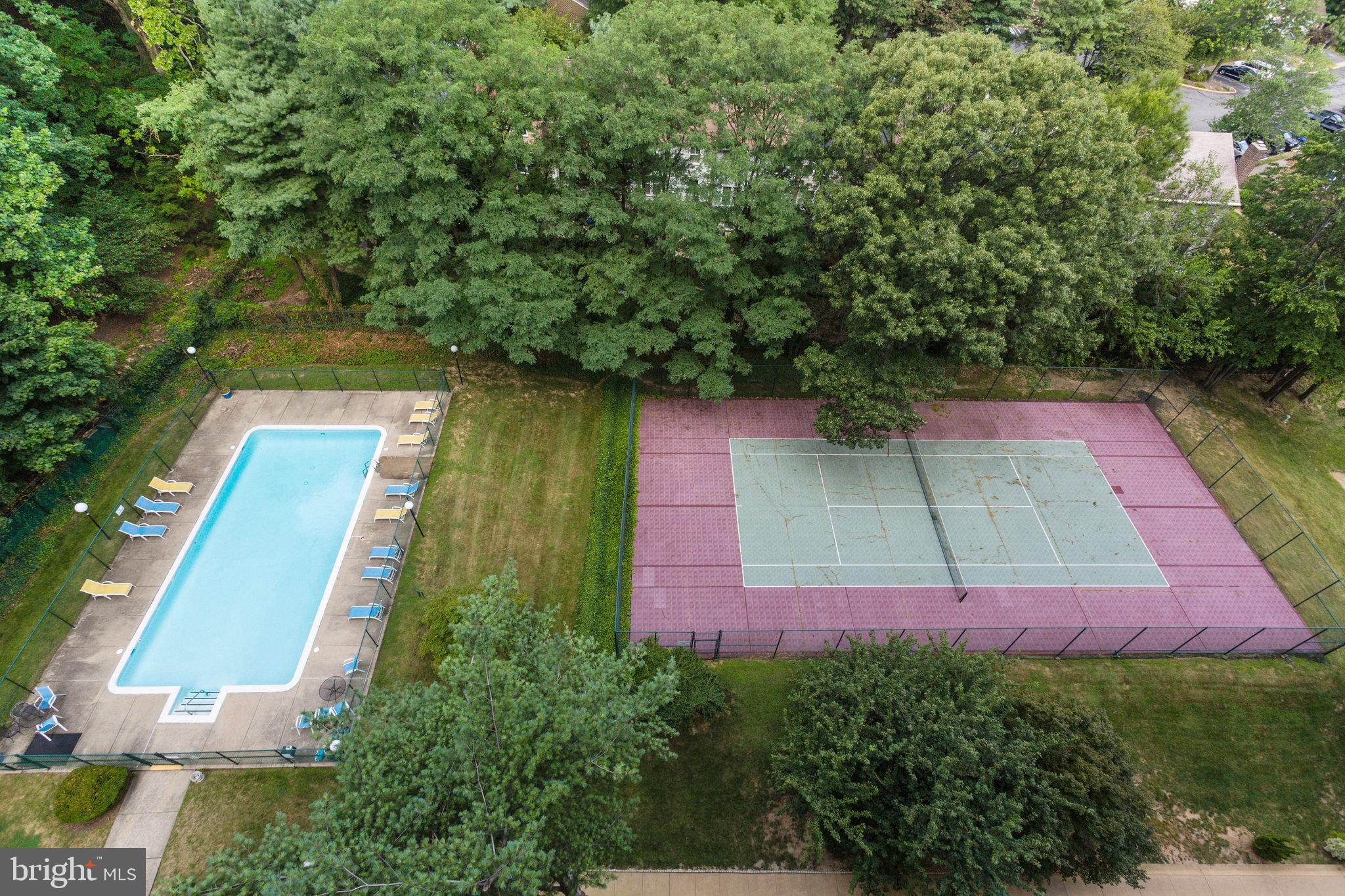 HUNTING CREEK CLUB - Residential