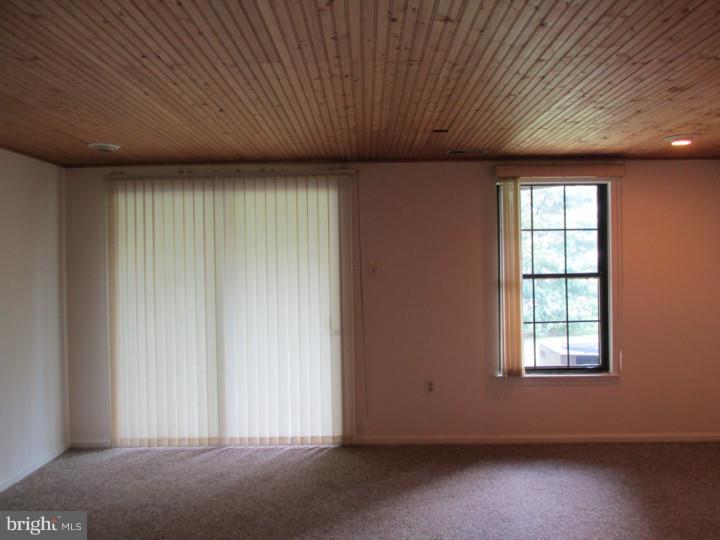 WILLISTOWN WOODS - Residential
