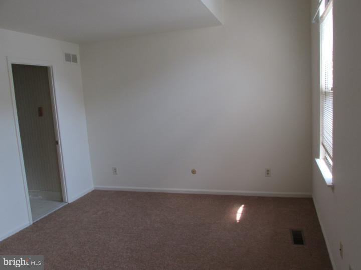 WILLISTOWN WOODS - Residential