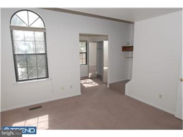 WILLISTOWN WOODS - Residential