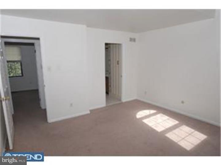 WILLISTOWN WOODS - Residential