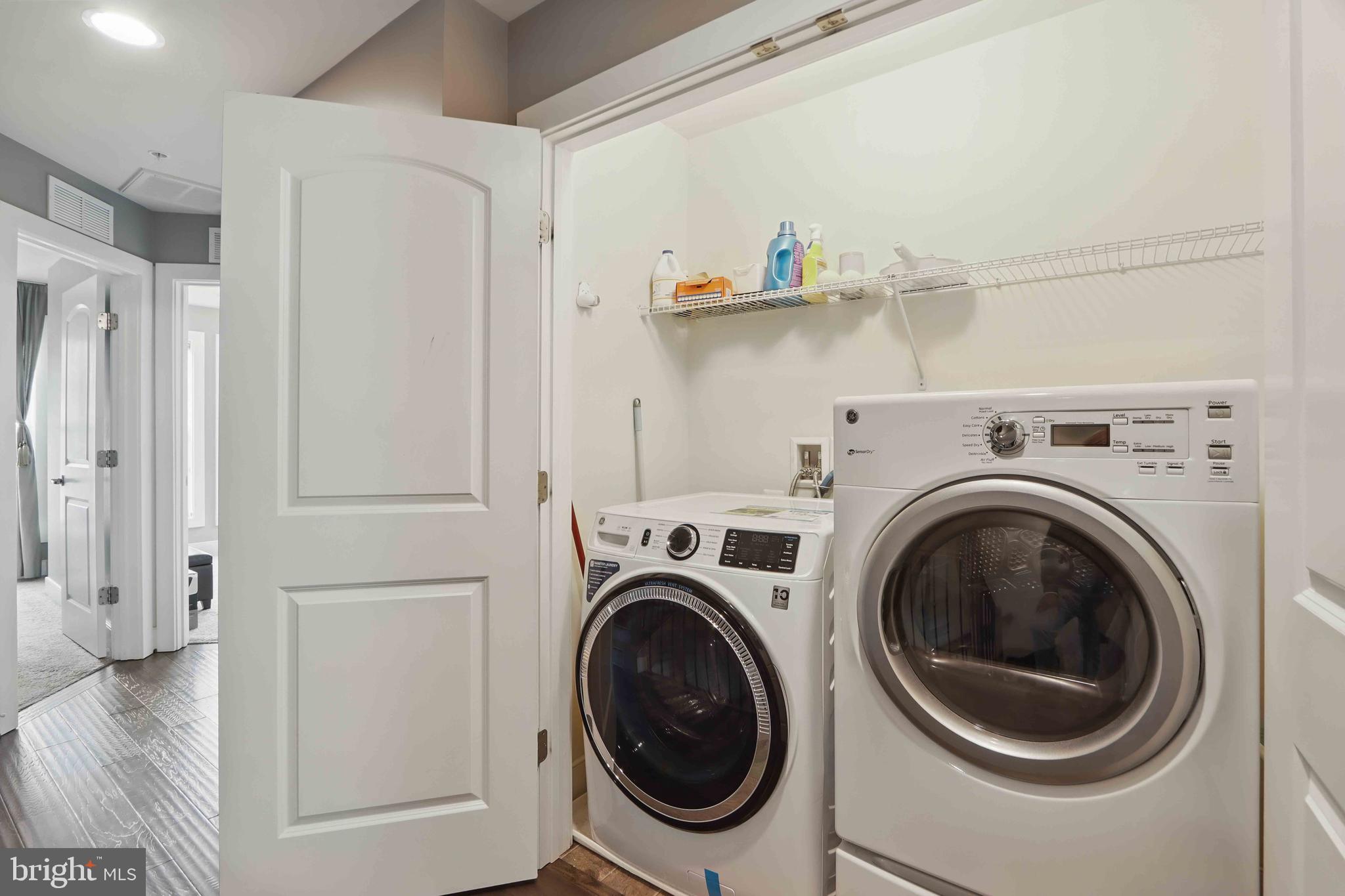 CROWN FARM - Residential