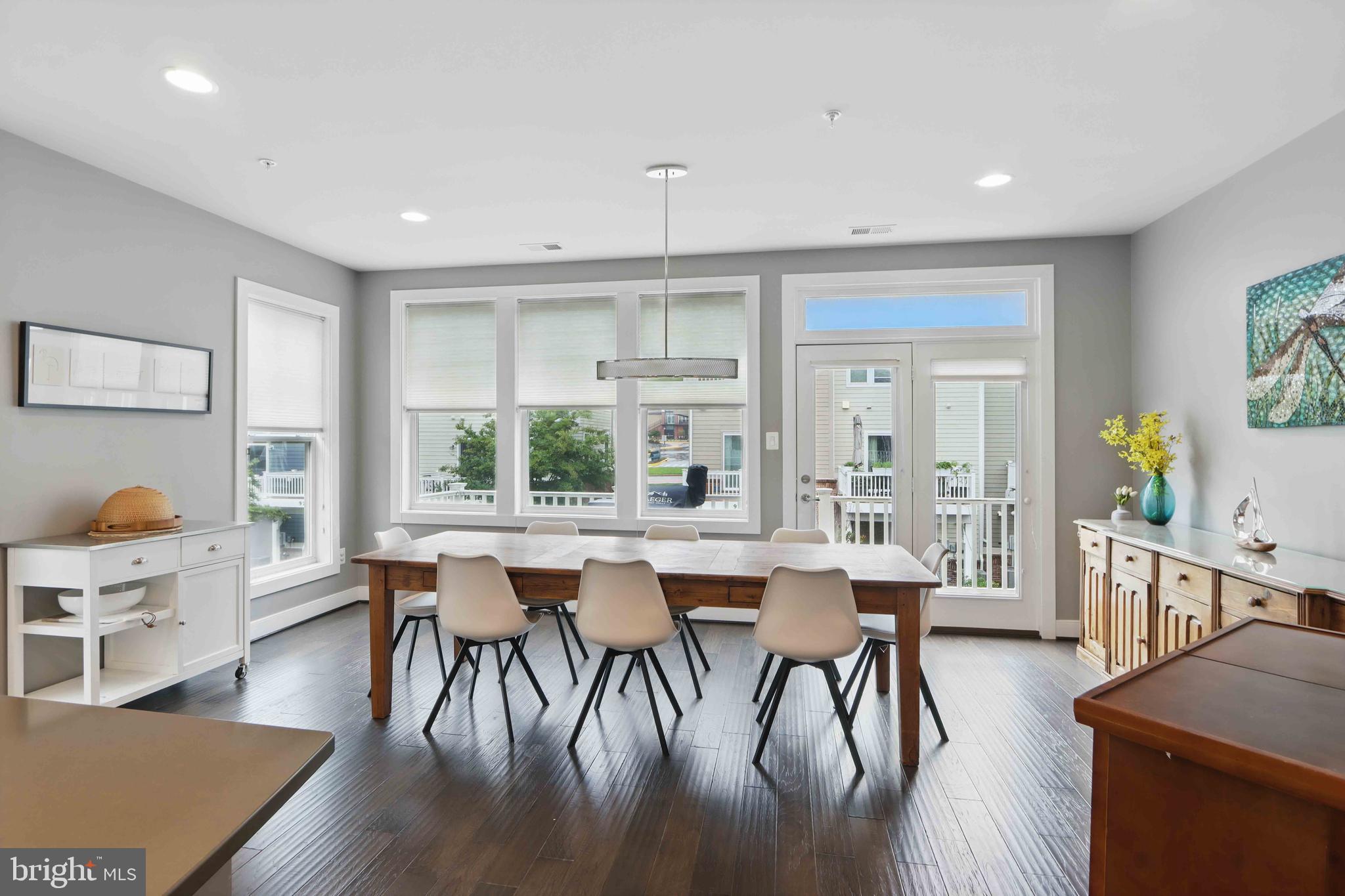 CROWN FARM - Residential