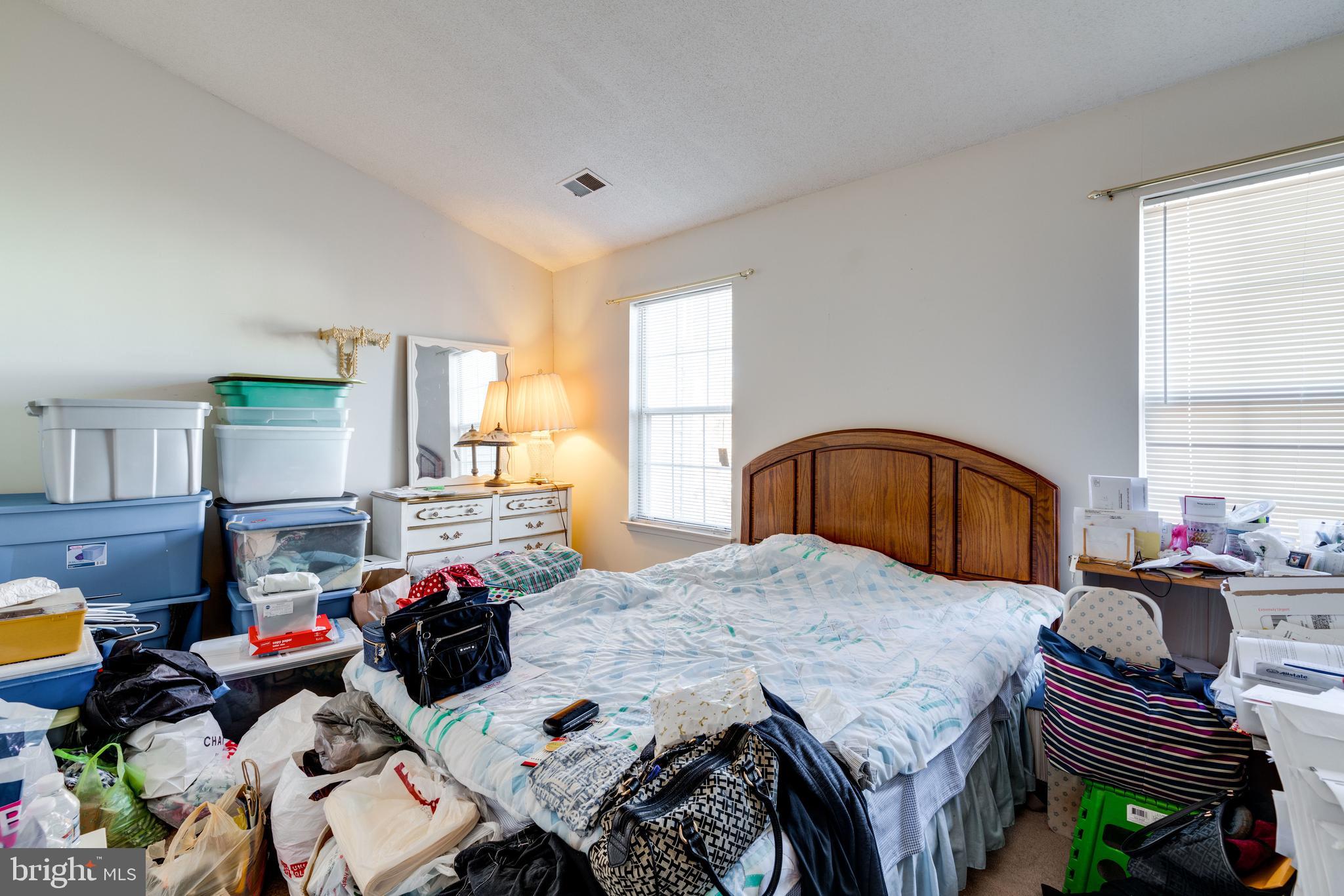 WASHINGTON SQUARE - Residential