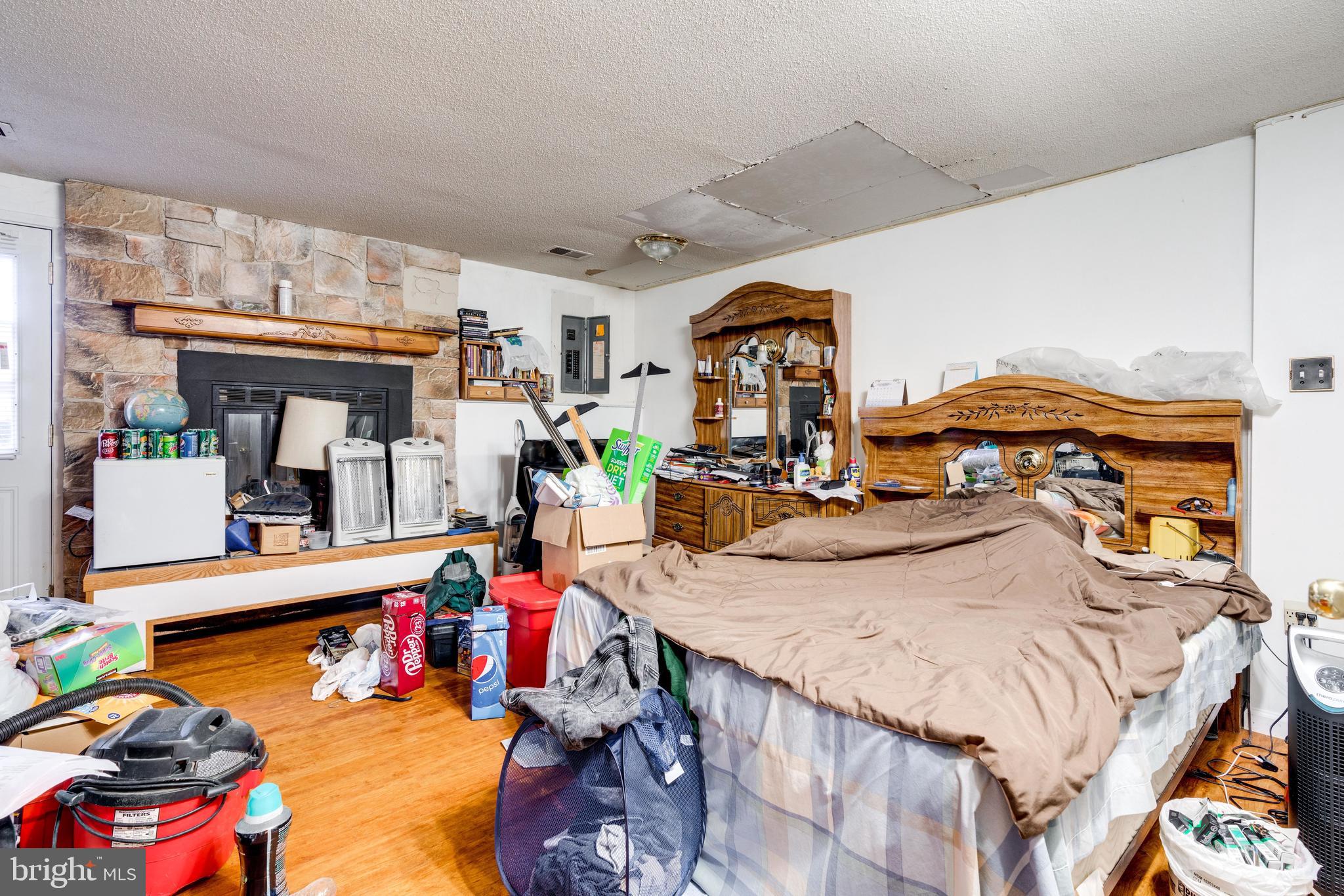 WASHINGTON SQUARE - Residential