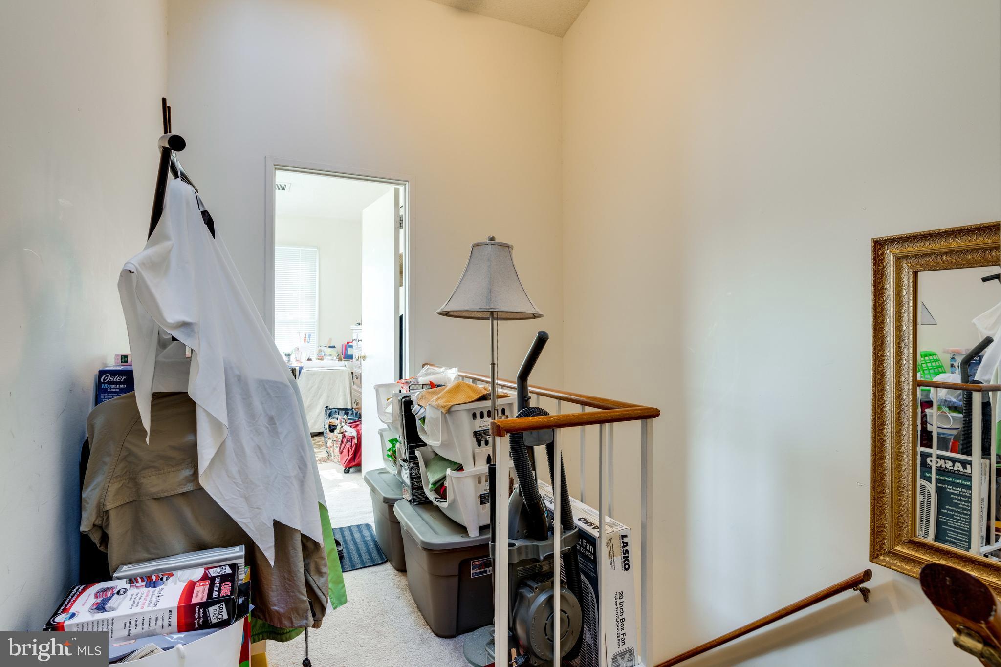 WASHINGTON SQUARE - Residential