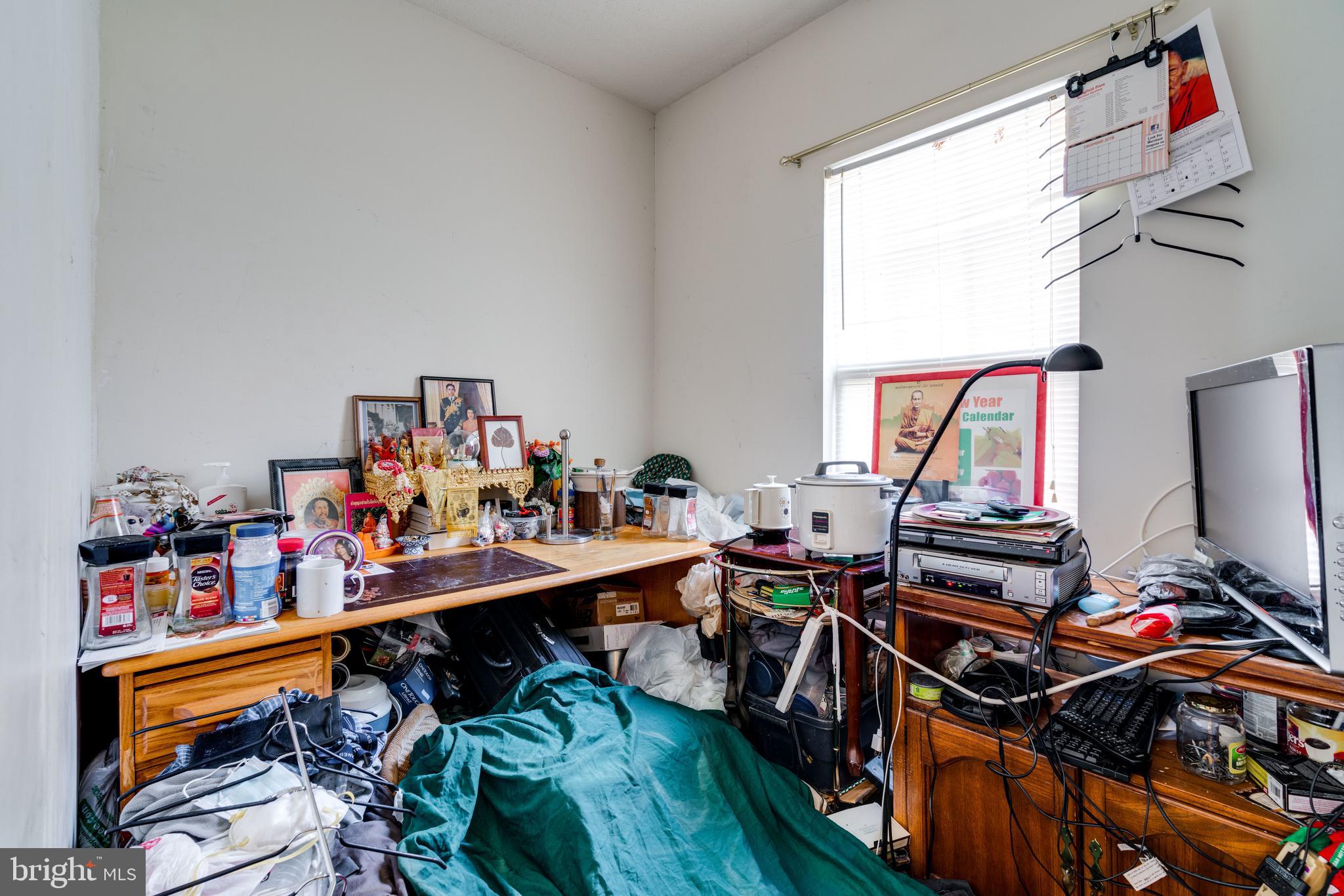 WASHINGTON SQUARE - Residential