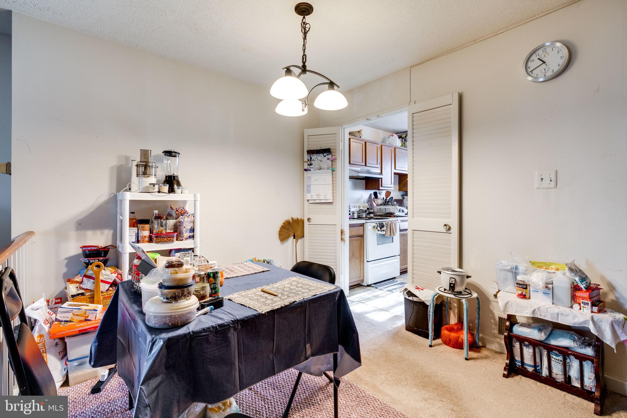 WASHINGTON SQUARE - Residential