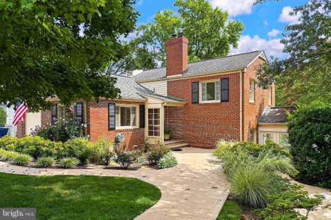 Photo of 311 Skyhill Road, ALEXANDRIA, VA 22314 (MLS # VAAX2062768)