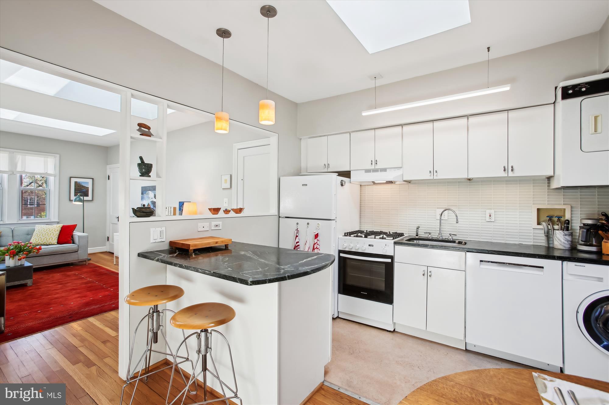 ROSEMONT - Residential