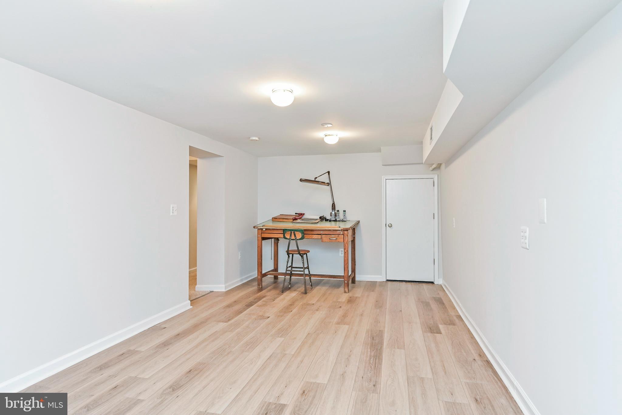 MT VERNON TERRACE - Residential Lease