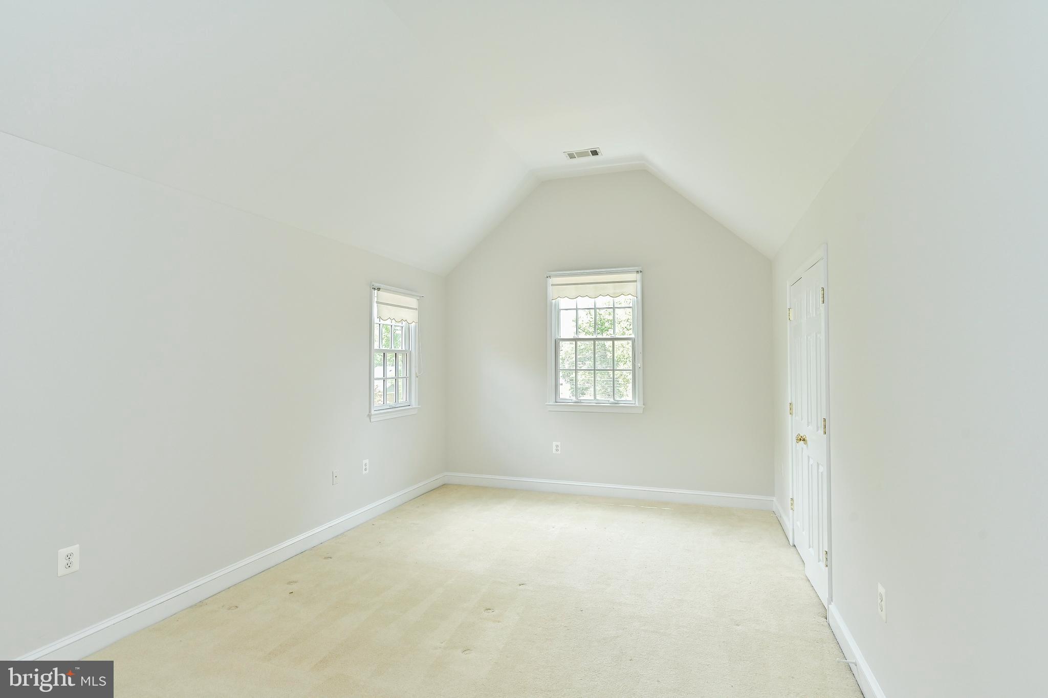 MT VERNON TERRACE - Residential Lease