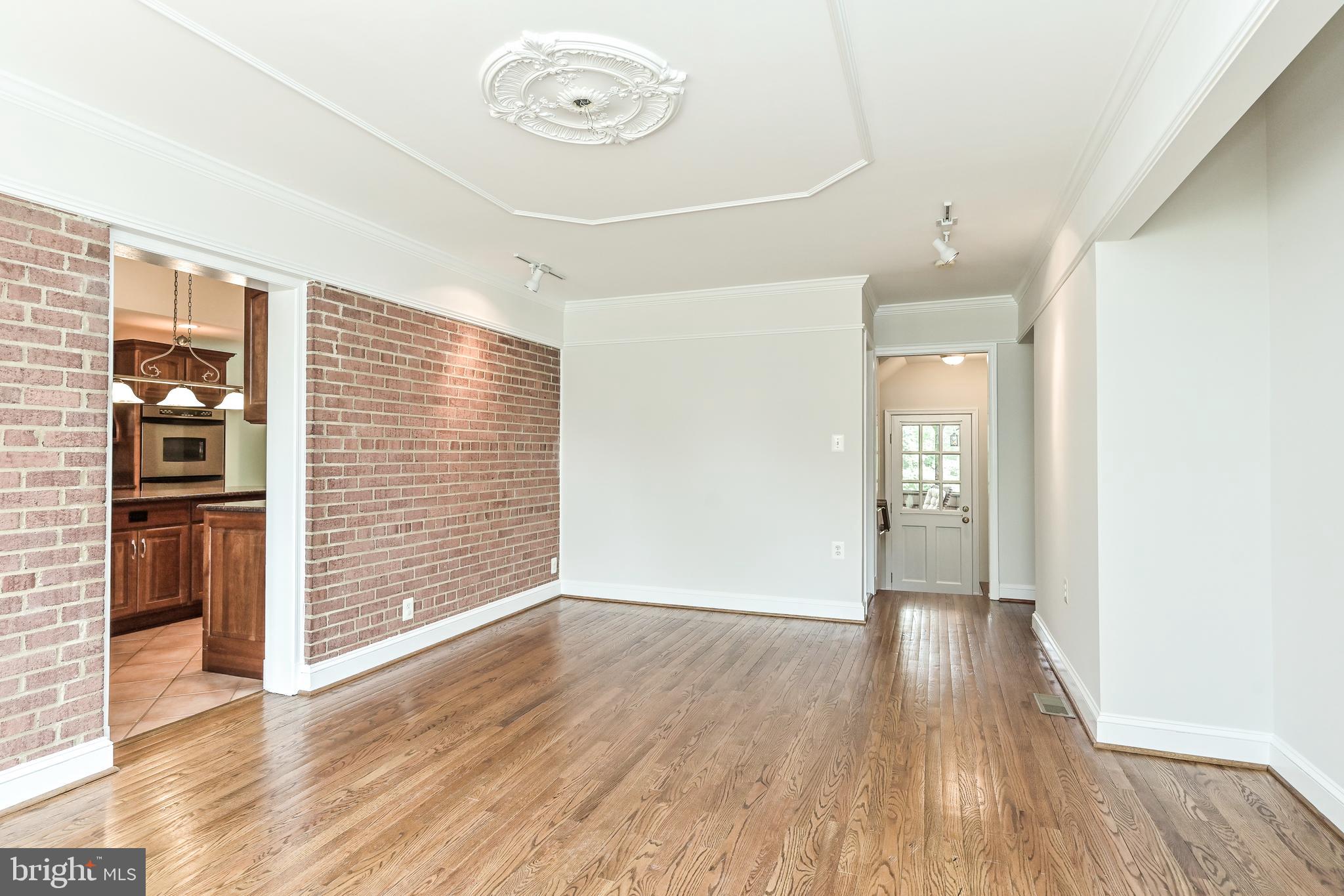 MT VERNON TERRACE - Residential Lease