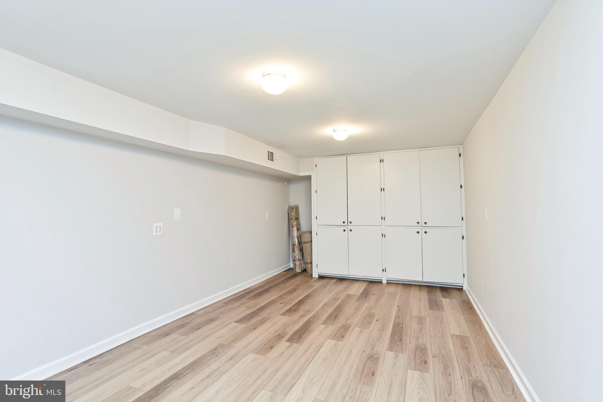 MT VERNON TERRACE - Residential Lease