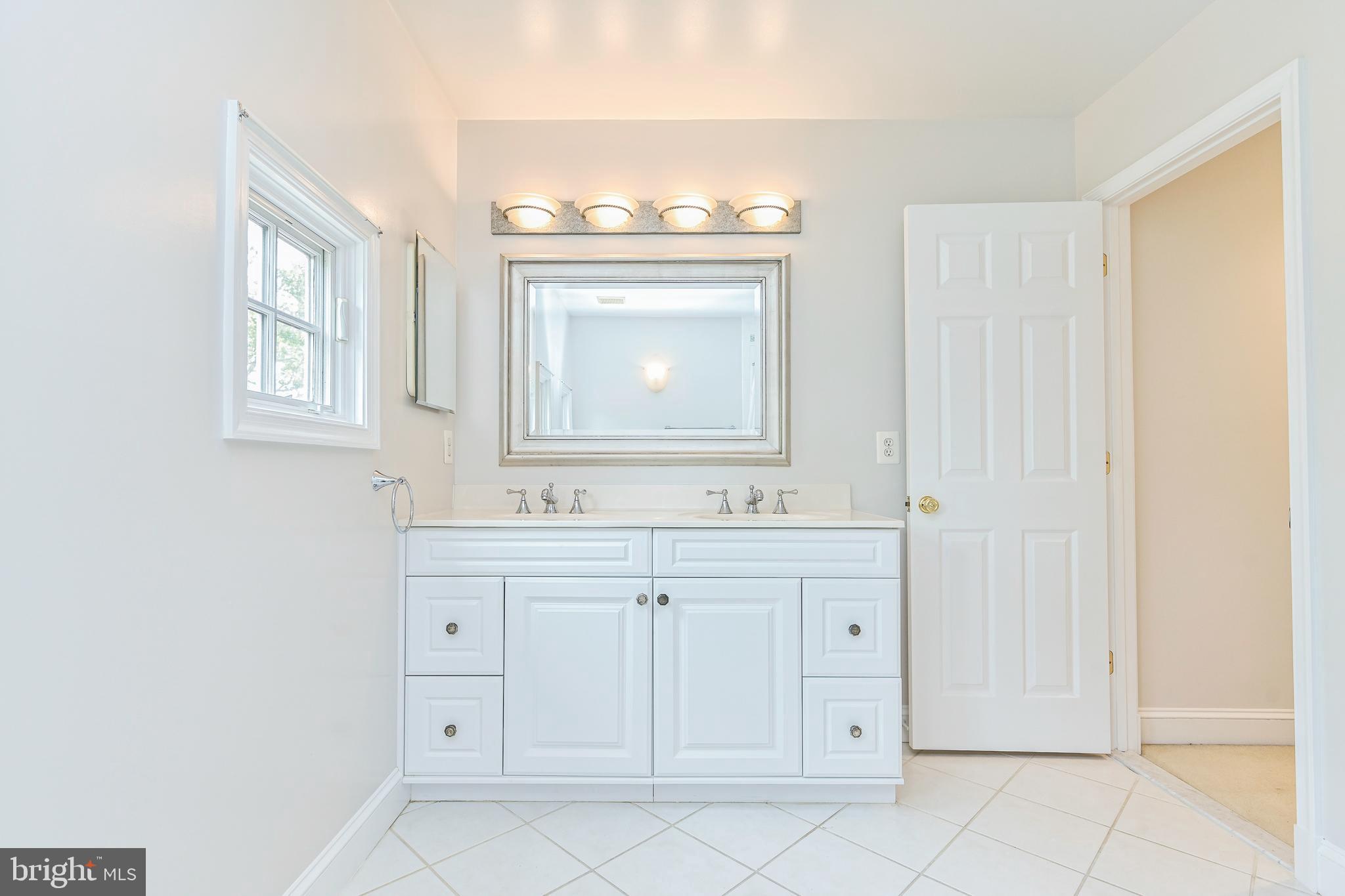 MT VERNON TERRACE - Residential Lease