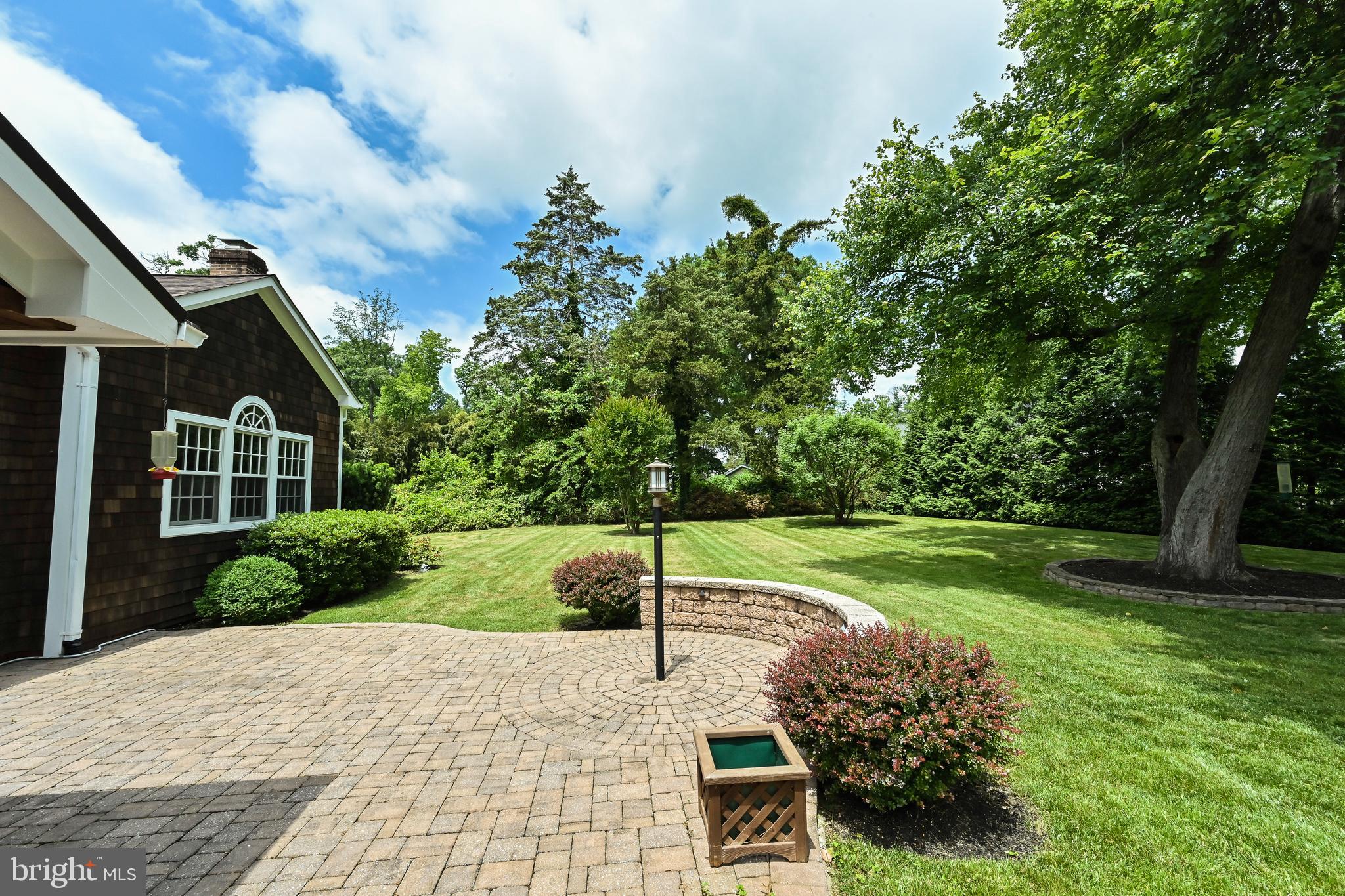 MT VERNON TERRACE - Residential Lease