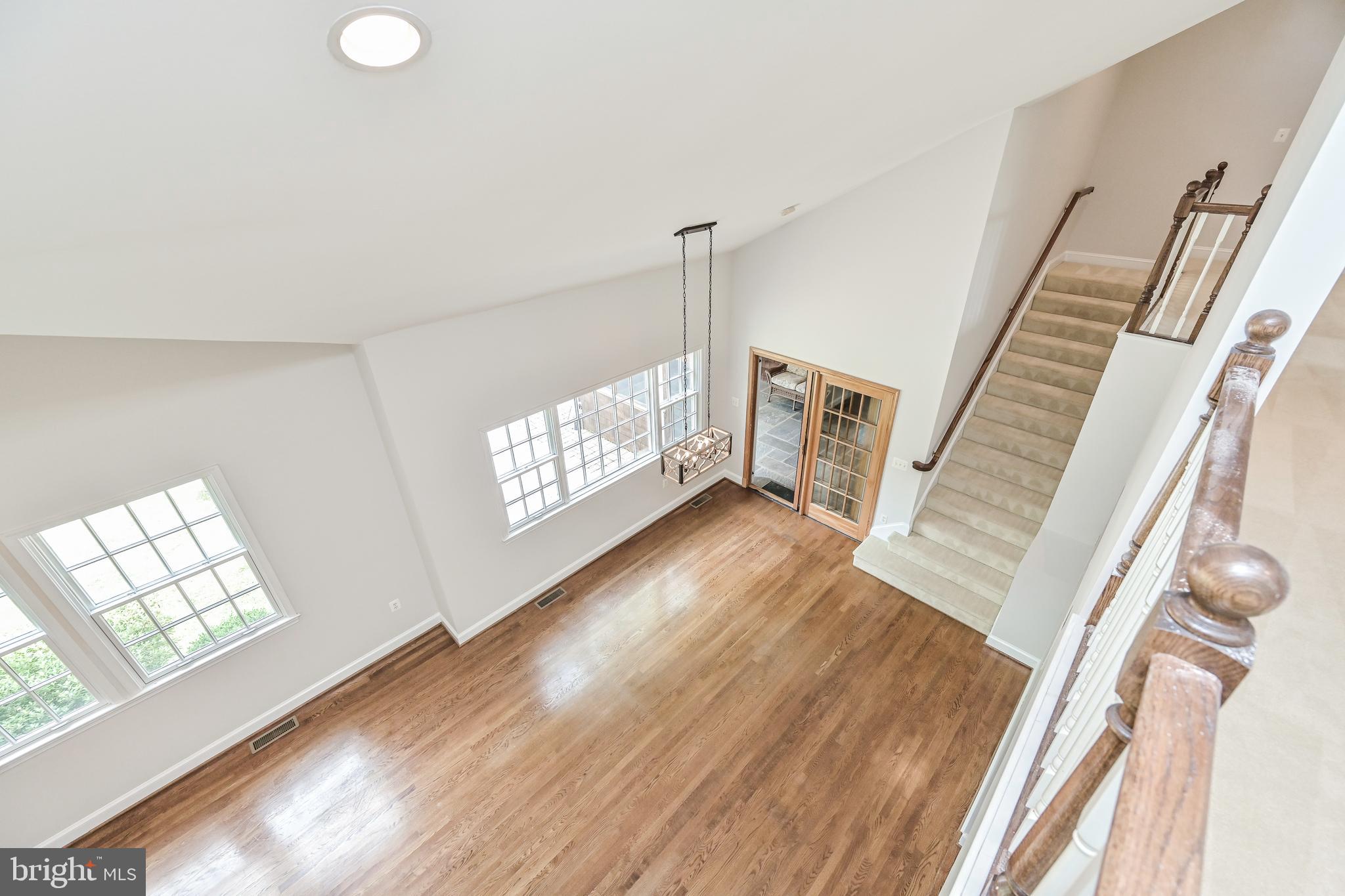 MT VERNON TERRACE - Residential Lease