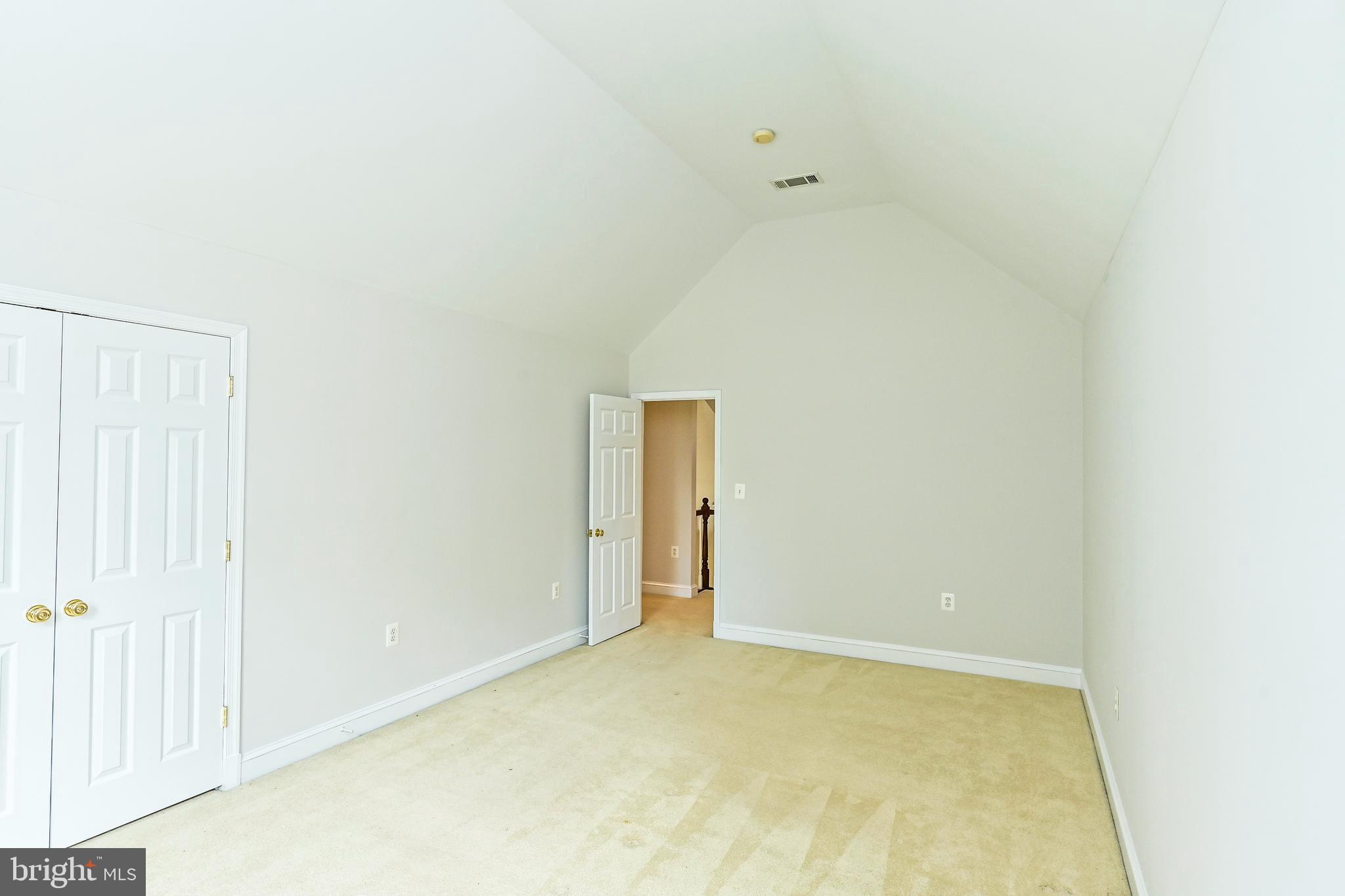 MT VERNON TERRACE - Residential Lease