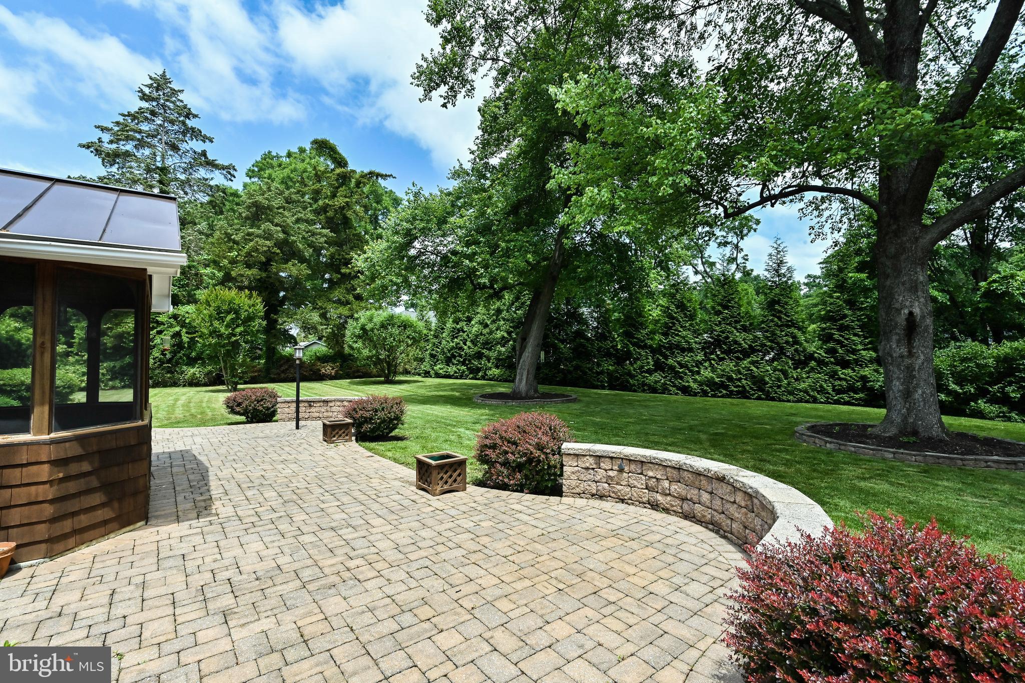 MT VERNON TERRACE - Residential Lease